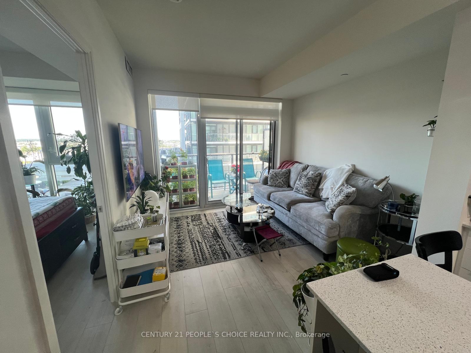 Photo 5 of Unit 925, 9000 Jane Street, Vaughan, Vellore Village — HOMEH