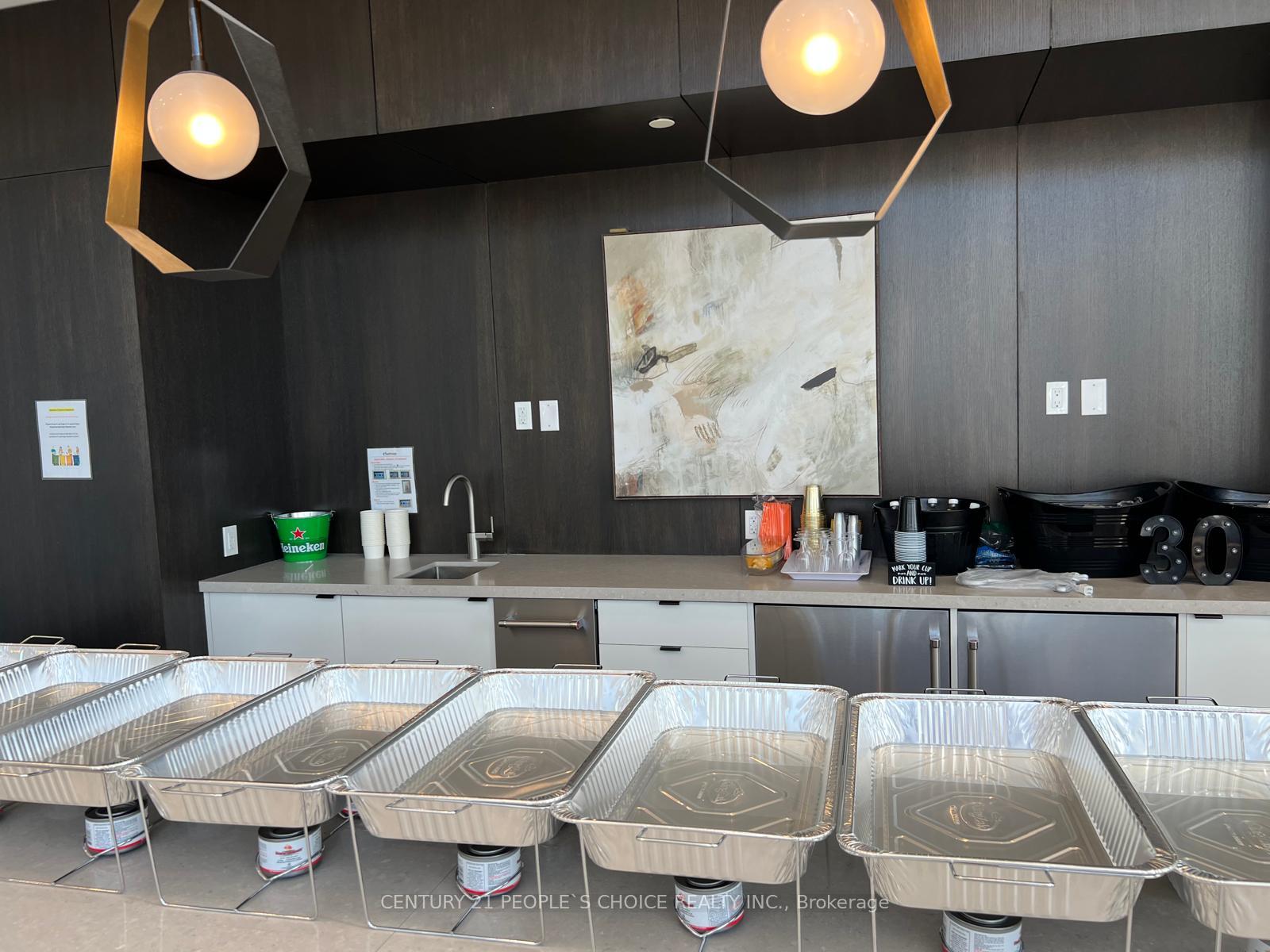 Photo 19 of Unit 925, 9000 Jane Street, Vaughan, Vellore Village — HOMEH
