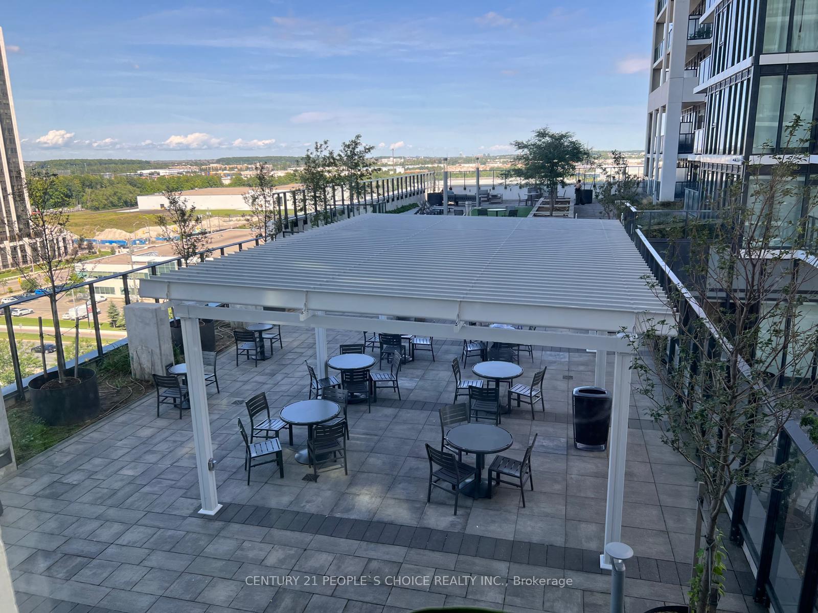 Photo 21 of Unit 925, 9000 Jane Street, Vaughan, Vellore Village — HOMEH