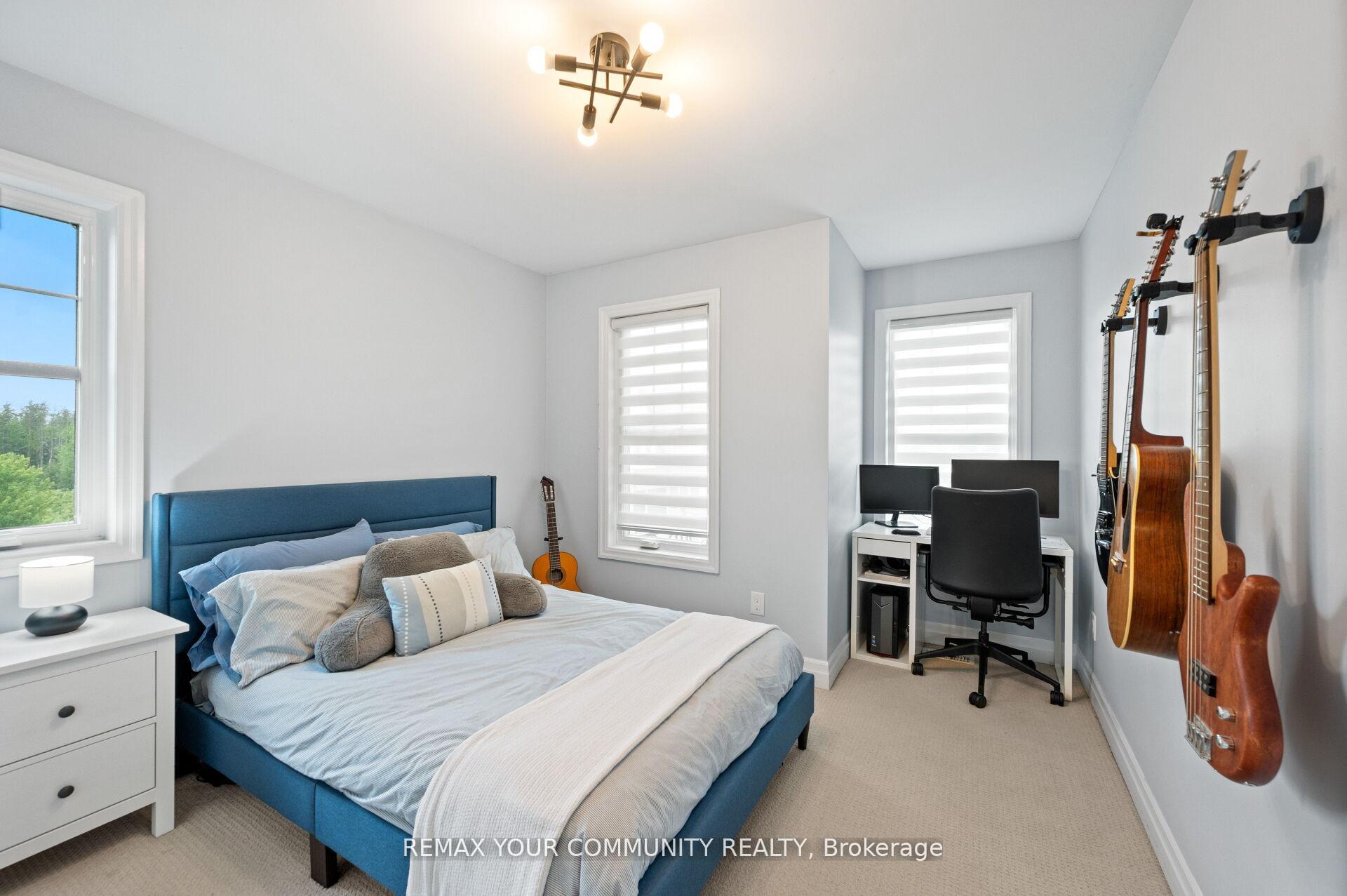 Photo 19 of 78 Alex Campbell Crescent, King, King City — HOMEH