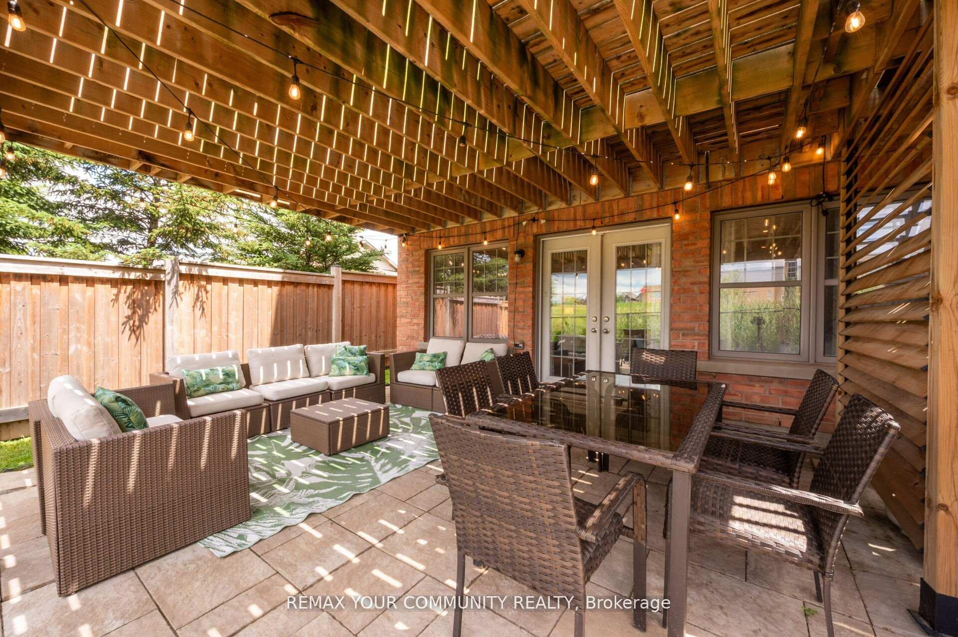 Photo 30 of 78 Alex Campbell Crescent, King, King City — HOMEH