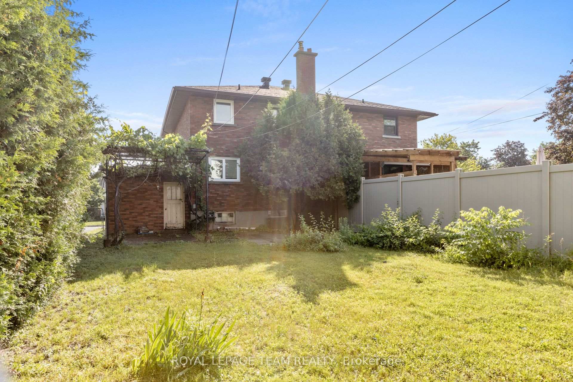 Photo 32 of 1020 Riddell Avenue S, Ottawa, Braemar Park — HOMEH