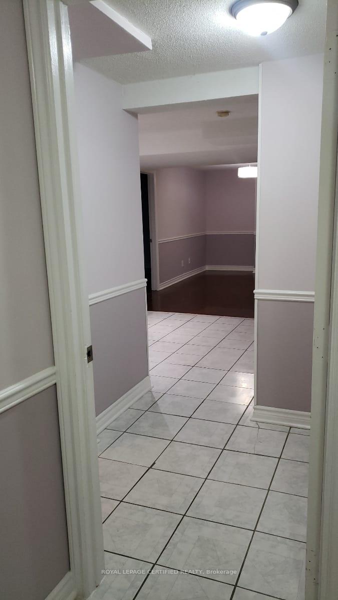 Photo 11 of Unit Bsmt, 44 Red Cedar Crescent, Brampton, Sandringham-Wellington — HOMEH