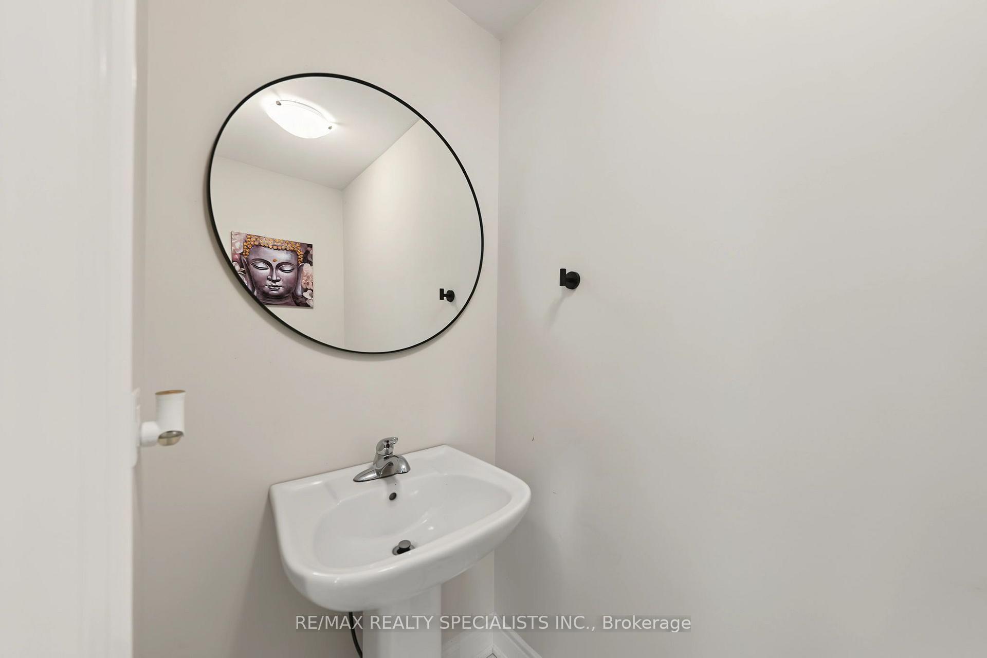 Photo 9 of 50 Janes Crescent, New Tecumseth, Rural New Tecumseth — HOMEH