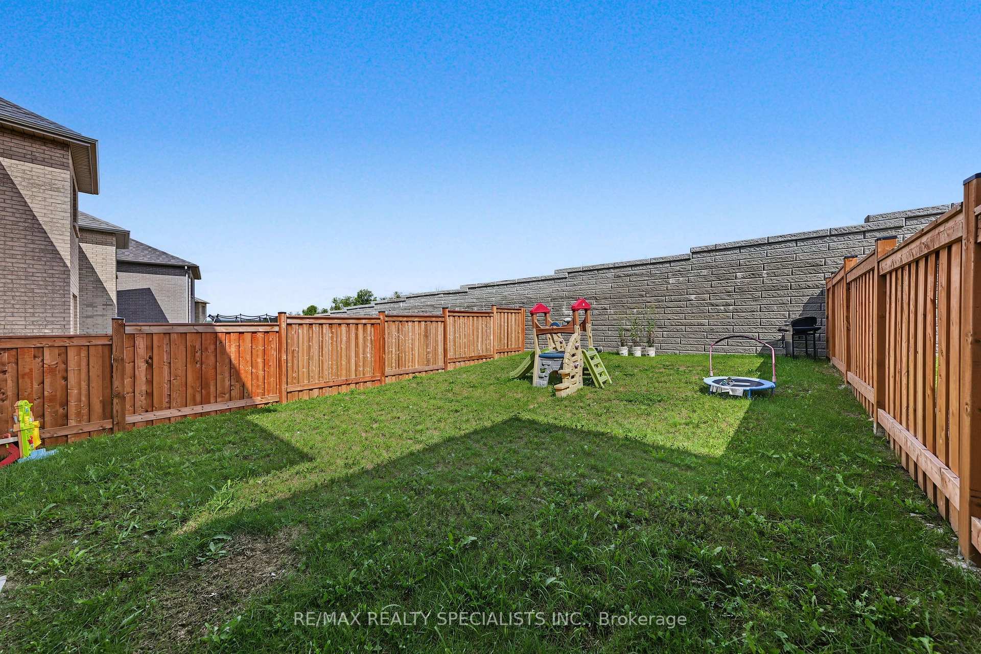 Photo 41 of 50 Janes Crescent, New Tecumseth, Rural New Tecumseth — HOMEH