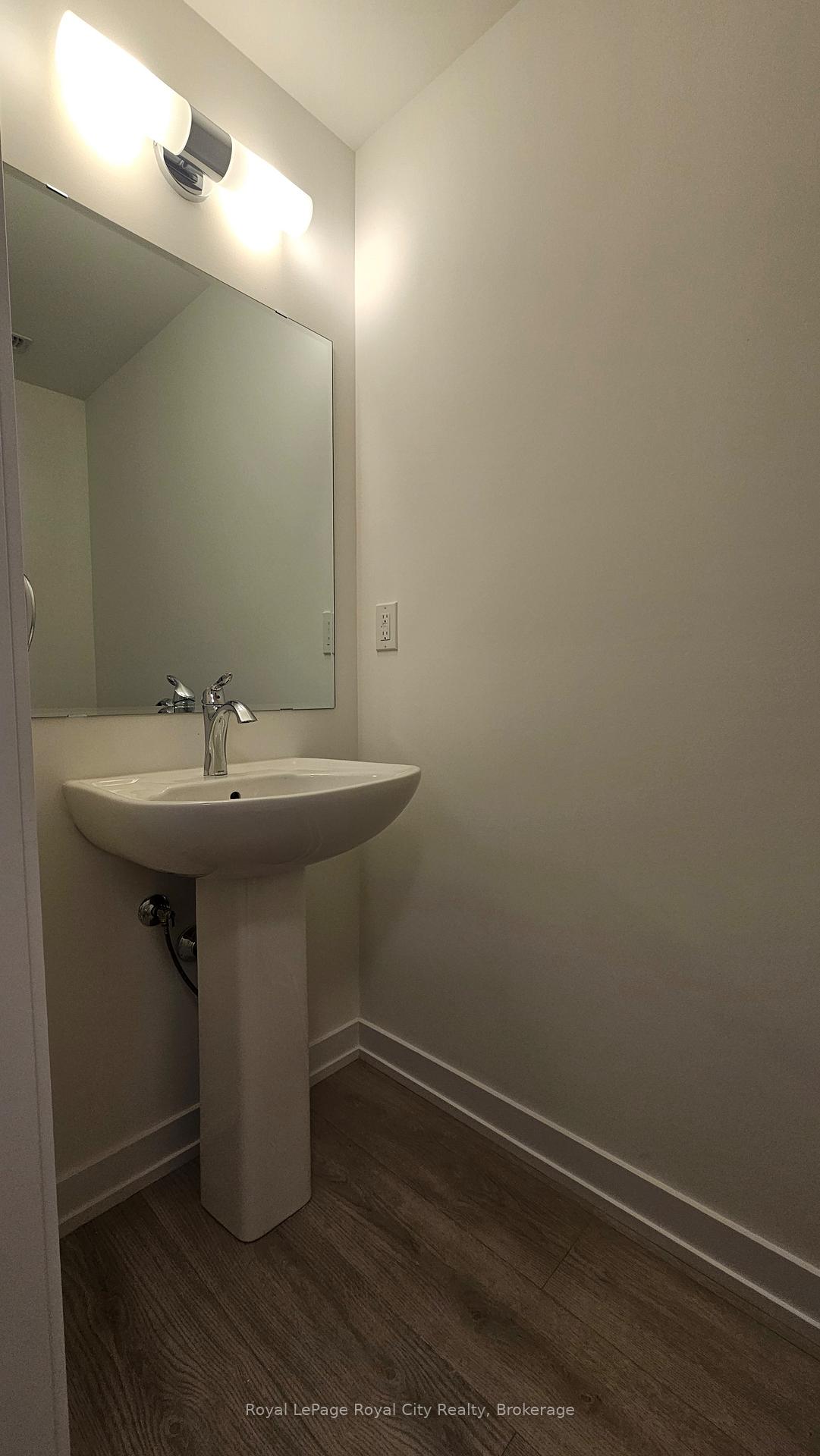 Photo 5 of Unit 70, 42 Lowes Road W, Guelph, Clairfields/Hanlon Business Park — HOMEH