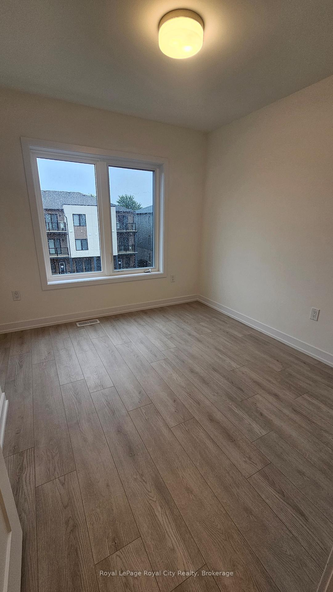 Photo 17 of Unit 70, 42 Lowes Road W, Guelph, Clairfields/Hanlon Business Park — HOMEH