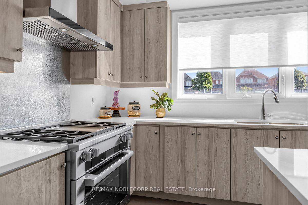 Photo 19 of 55 Gambetta Road, Vaughan, Vellore Village — HOMEH