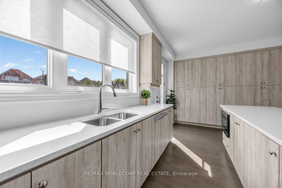 Photo 20 of 55 Gambetta Road, Vaughan, Vellore Village — HOMEH