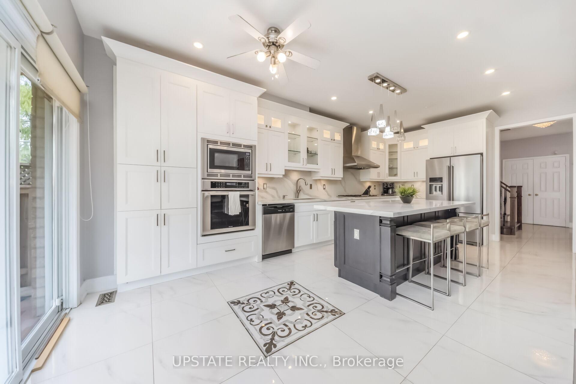 Photo 10 of 6445 Valiant Heights, Mississauga, Meadowvale Village — HOMEH