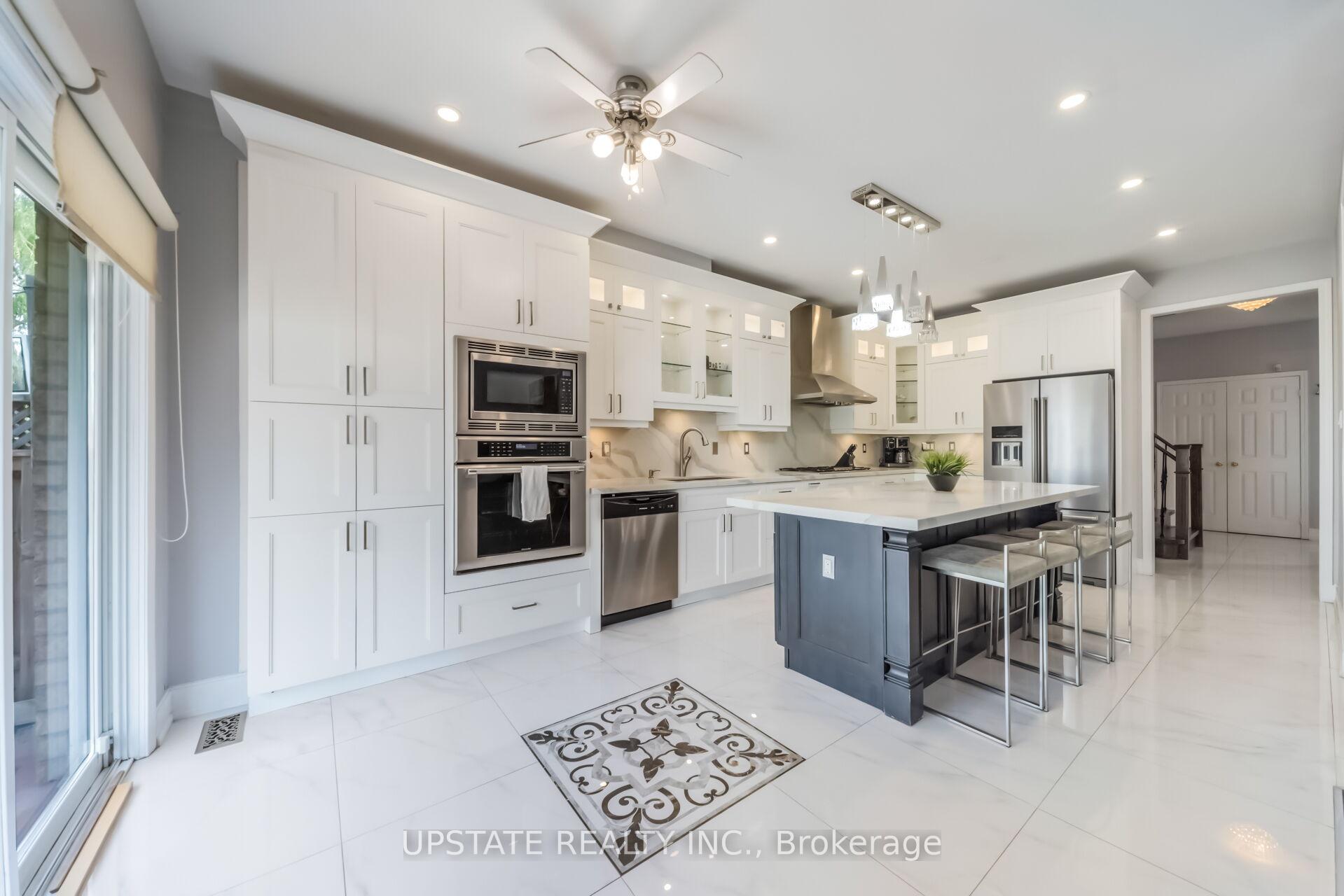 Photo 11 of 6445 Valiant Heights, Mississauga, Meadowvale Village — HOMEH