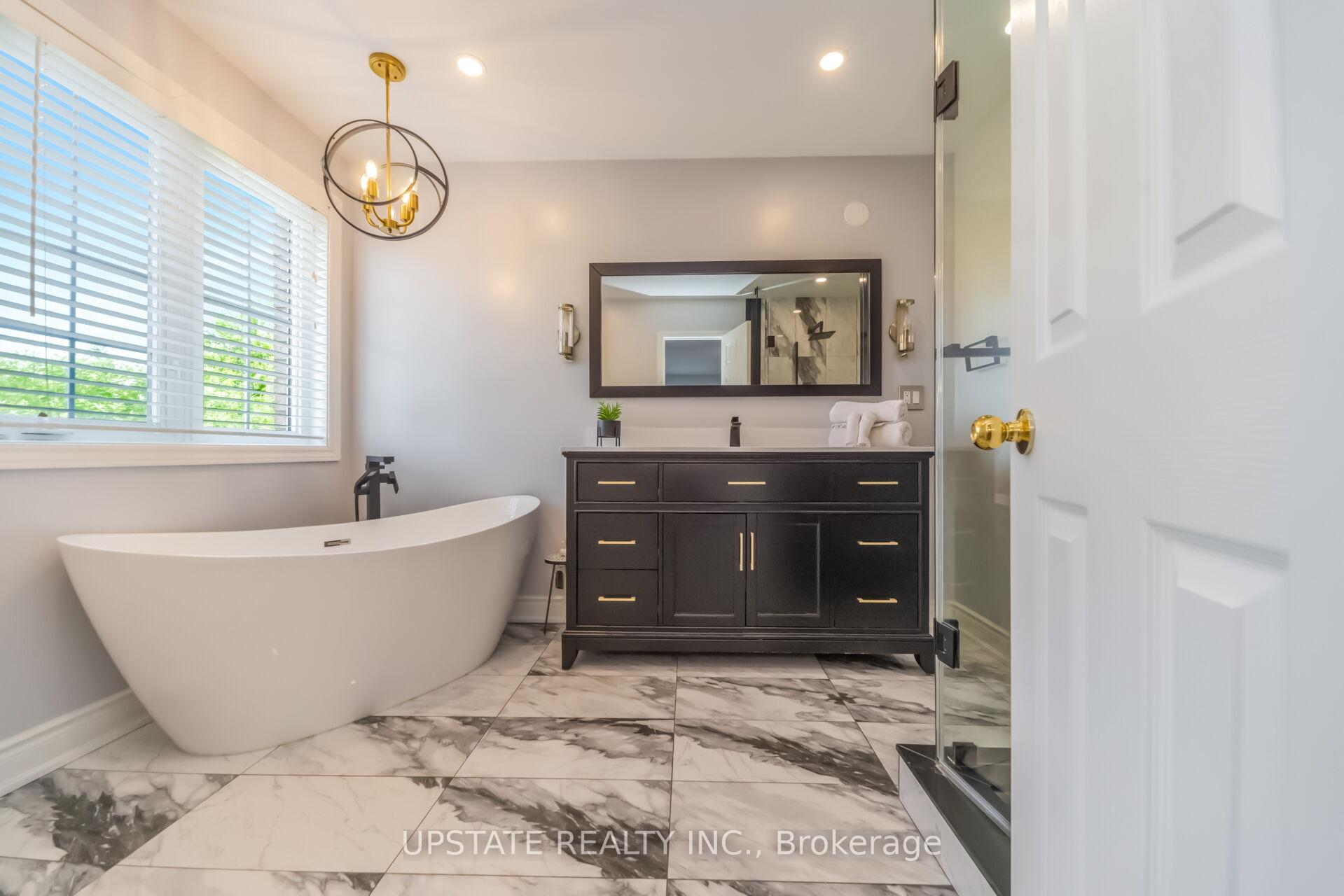 Photo 20 of 6445 Valiant Heights, Mississauga, Meadowvale Village — HOMEH