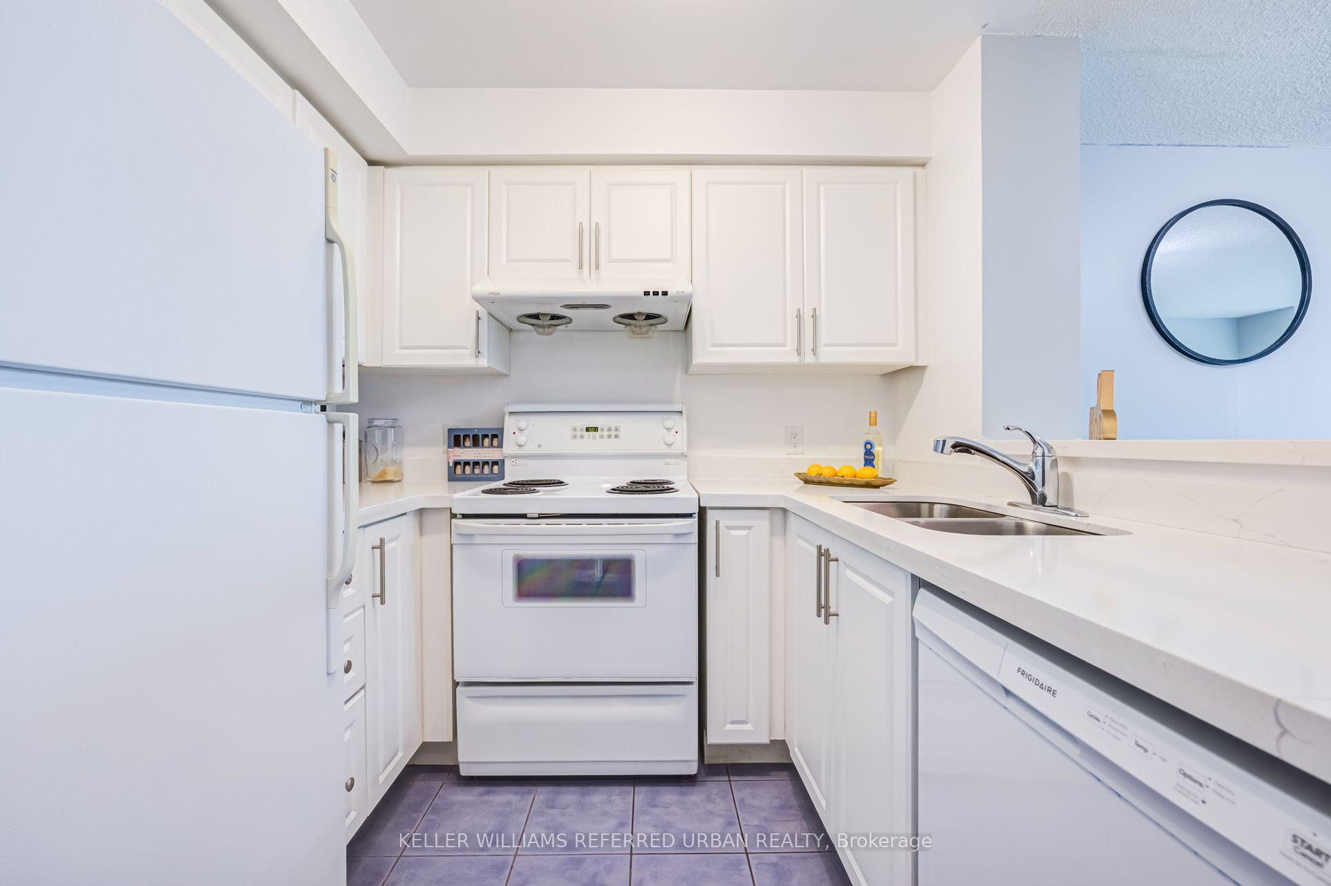 Photo 13 of Unit 1908, 11 Lee Centre Drive, Scarborough, Woburn — HOMEH
