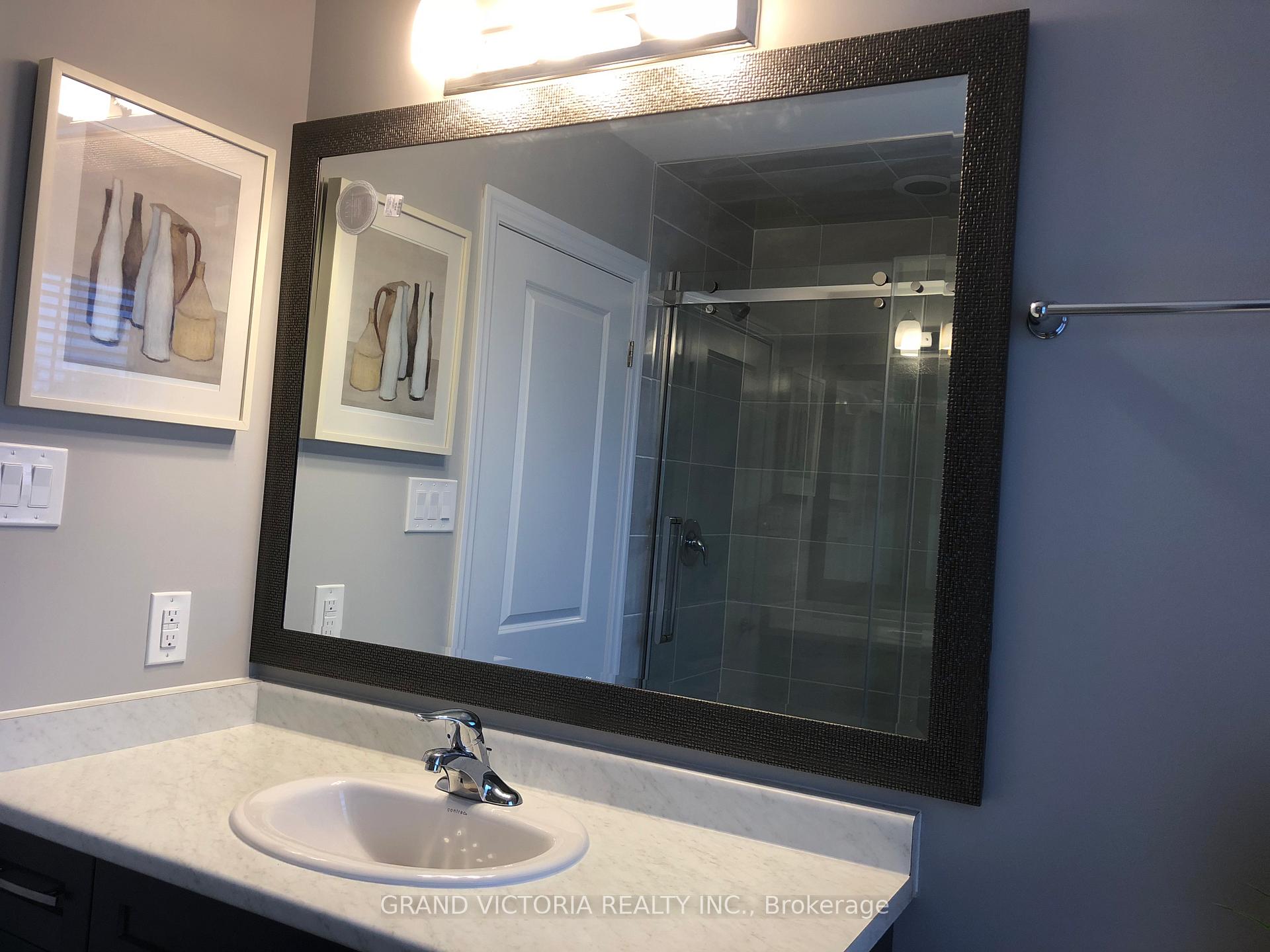 Photo 9 of Unit 10, 22 Spring Creek Drive, Hamilton, Waterdown — HOMEH