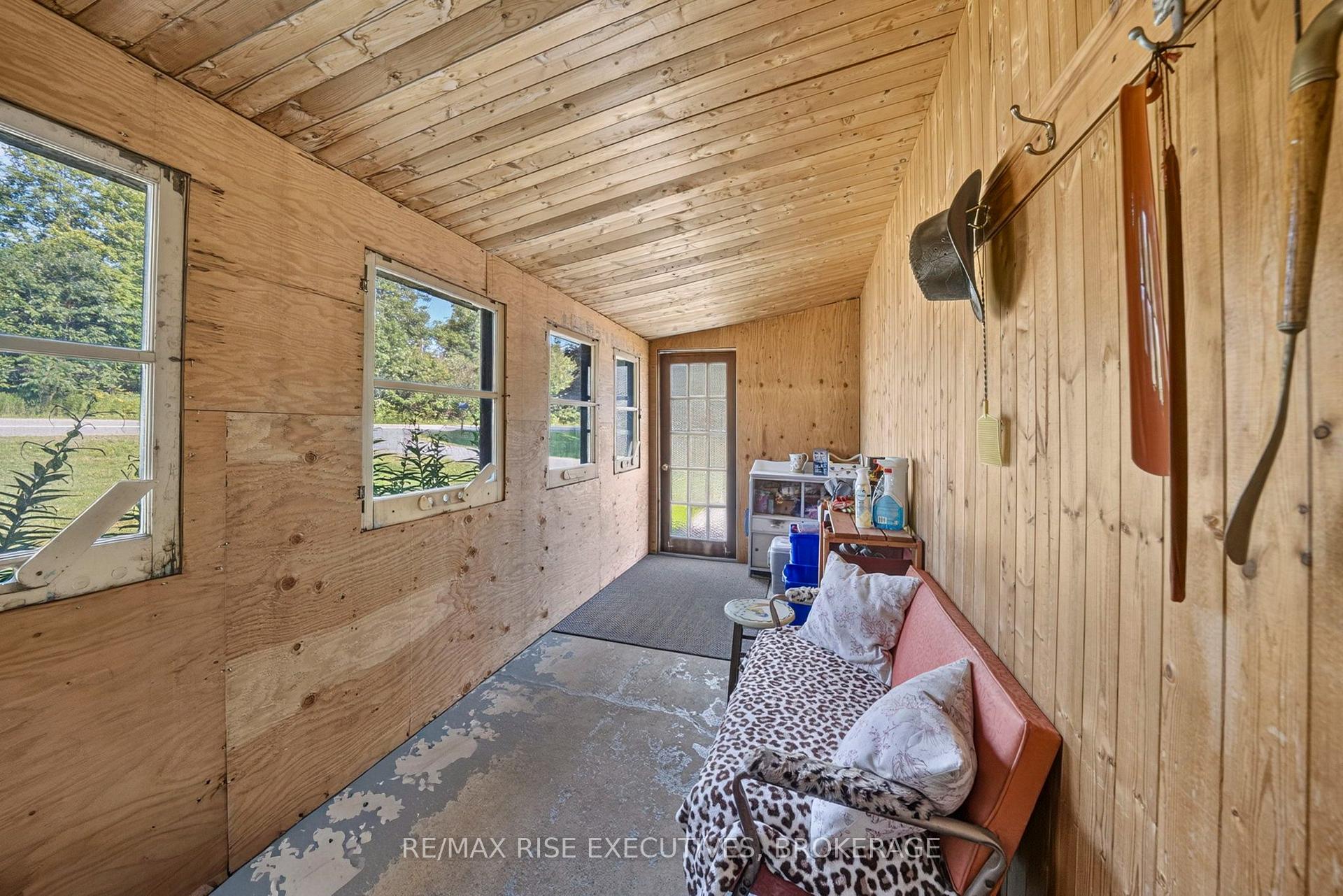 Photo 6 of 6900 Perth Road, South Frontenac, Frontenac South — HOMEH
