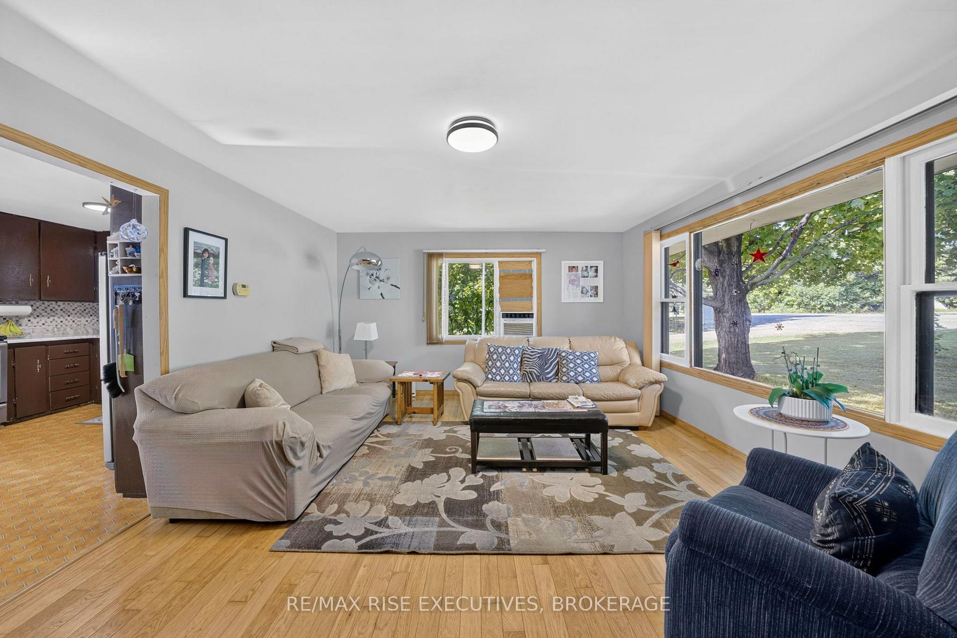 Photo 7 of 6900 Perth Road, South Frontenac, Frontenac South — HOMEH