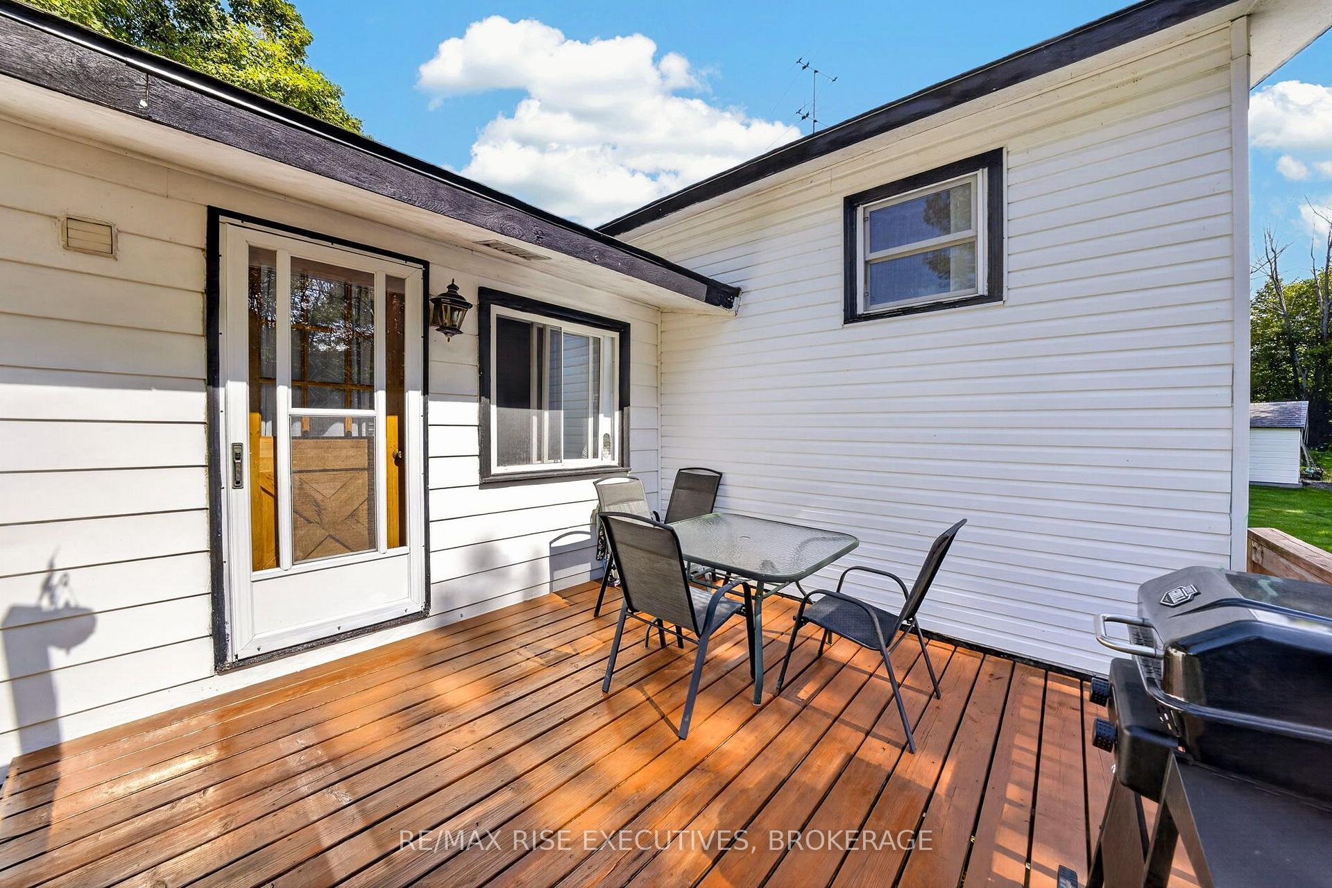 Photo 26 of 6900 Perth Road, South Frontenac, Frontenac South — HOMEH