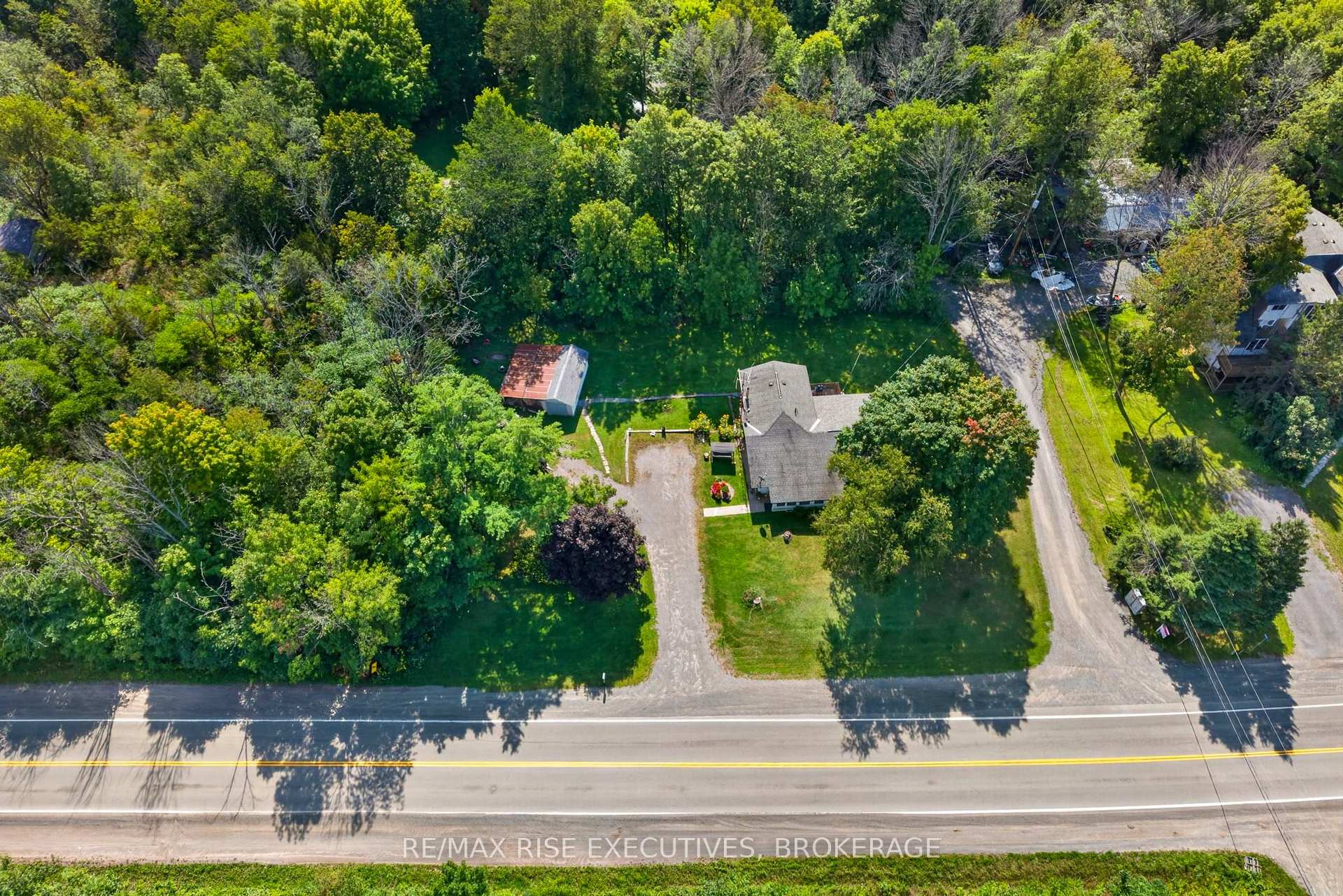 Photo 31 of 6900 Perth Road, South Frontenac, Frontenac South — HOMEH
