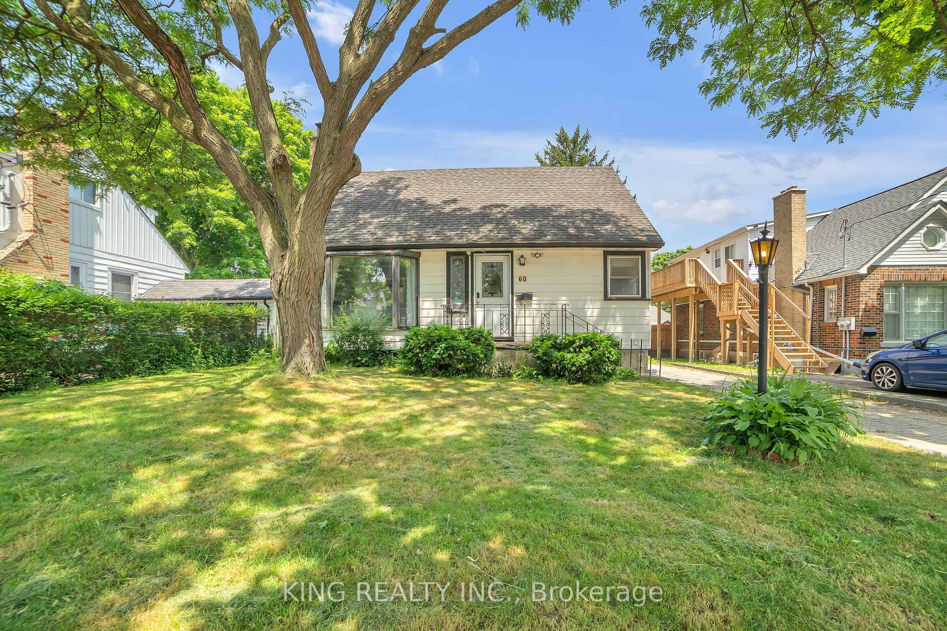 Photo of 60 Eastman Avenue