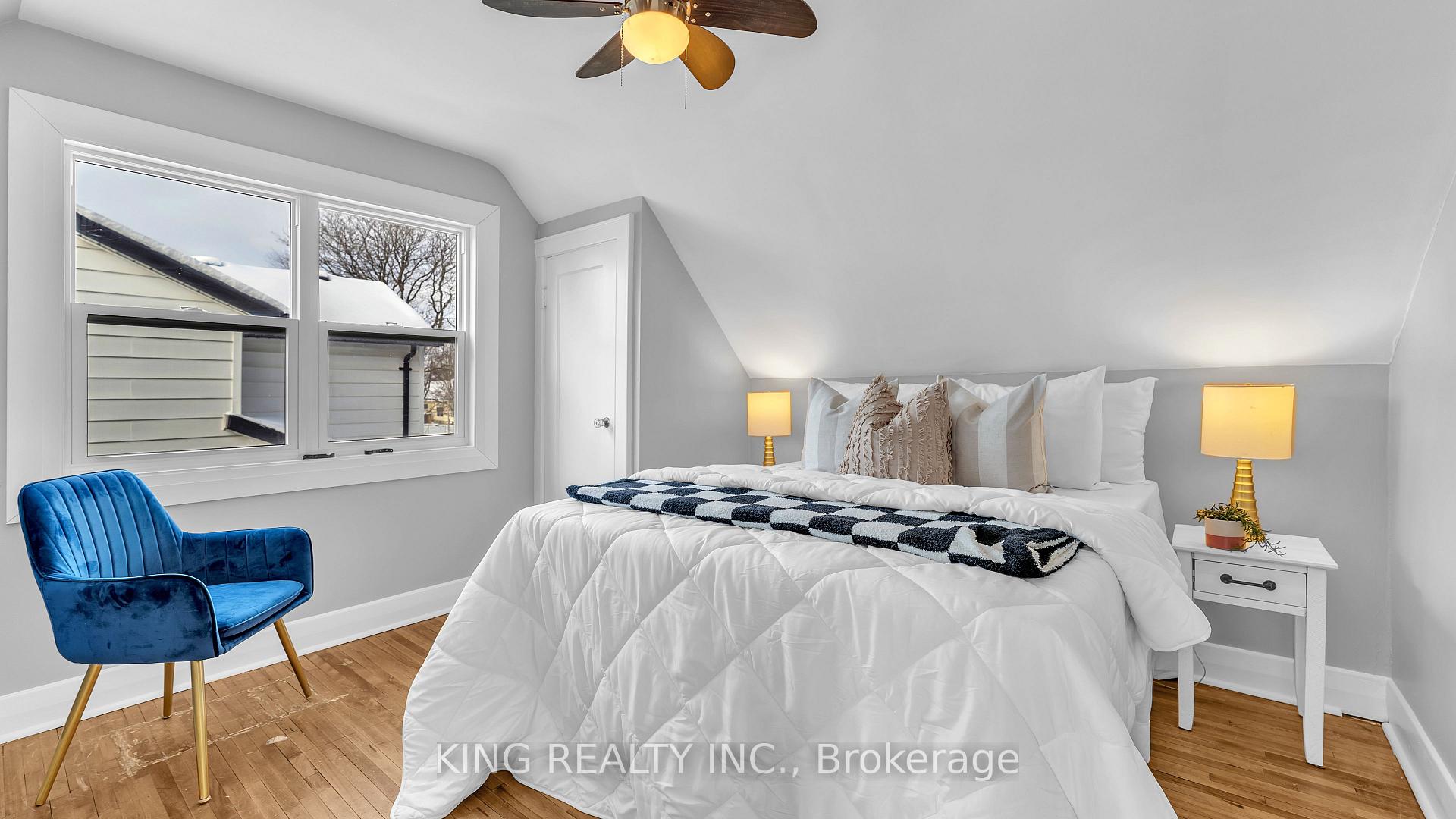Photo 21 of 727 Whetter Avenue, London, South H — HOMEH