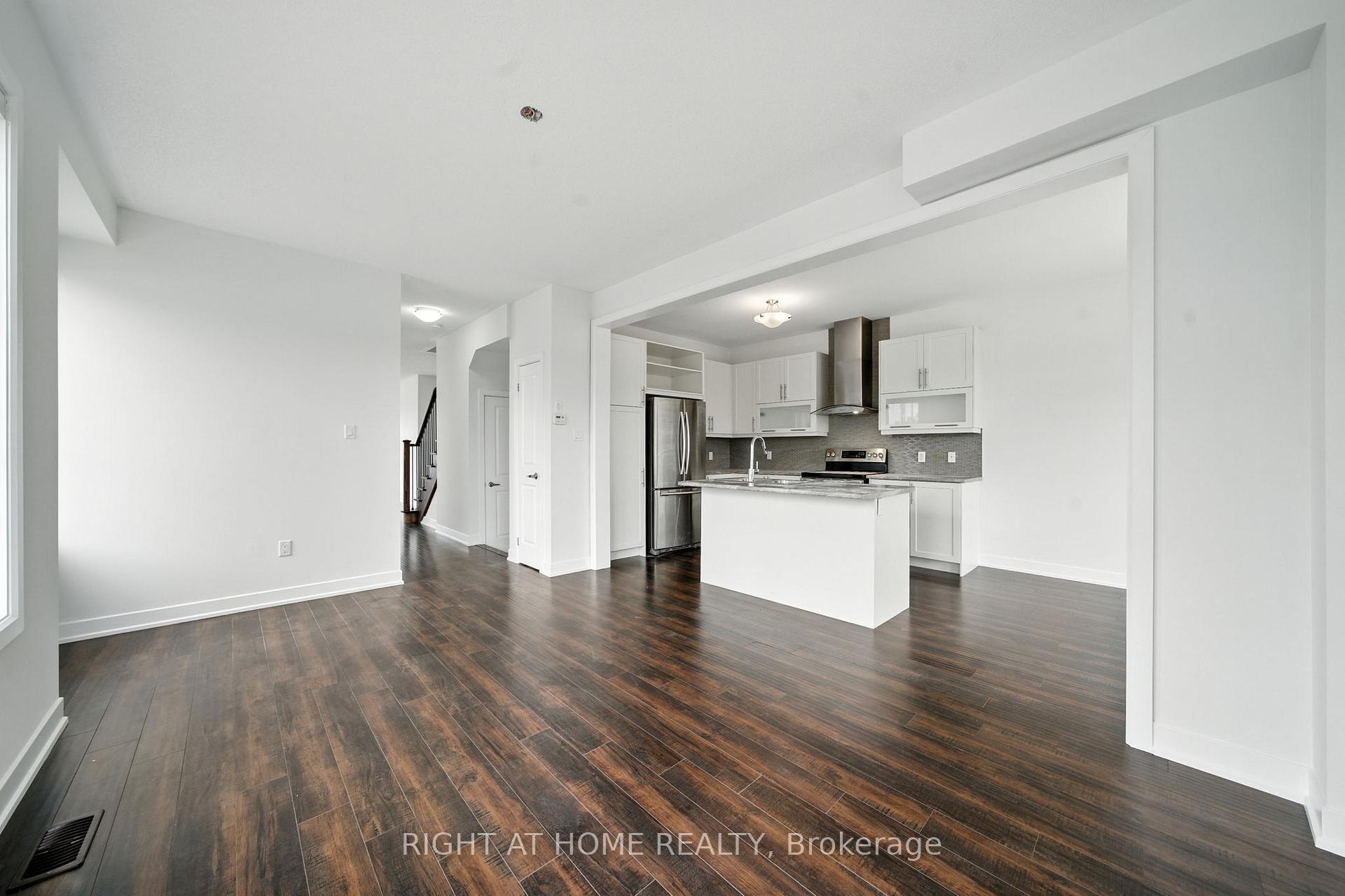 Photo 7 of 108 Vanier Street, Whitby, Pringle Creek — HOMEH