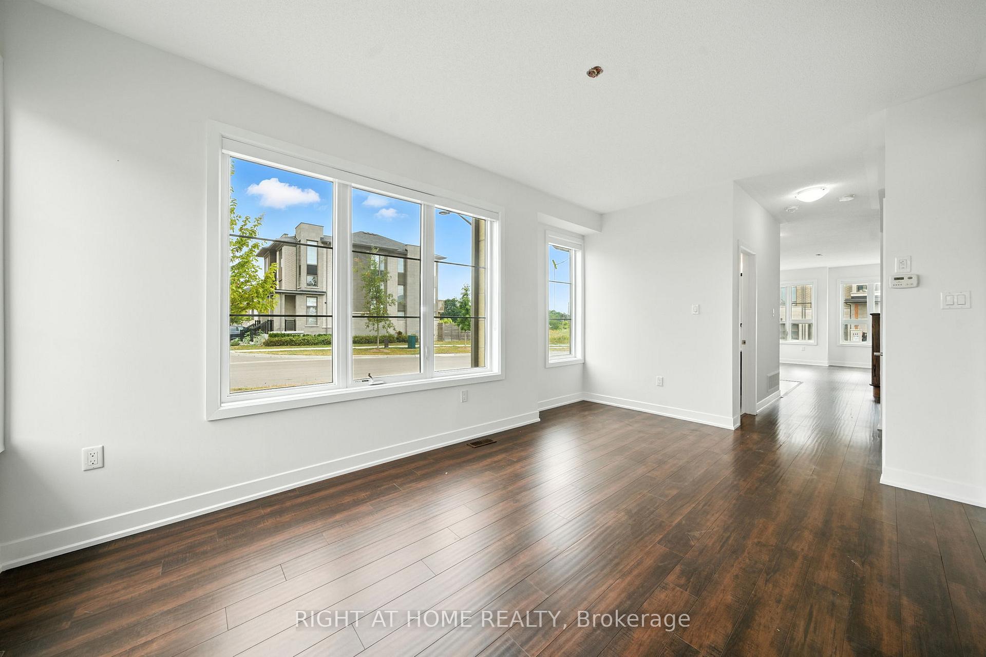 Photo 8 of 108 Vanier Street, Whitby, Pringle Creek — HOMEH