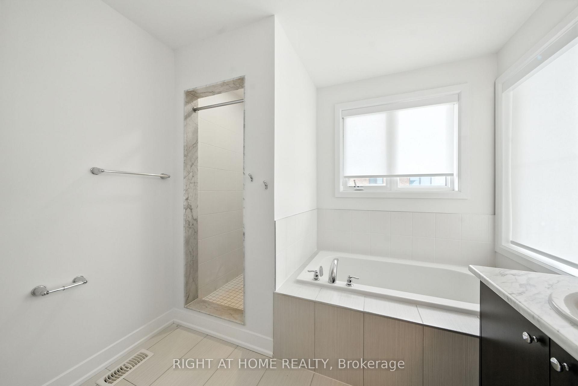 Photo 25 of 108 Vanier Street, Whitby, Pringle Creek — HOMEH