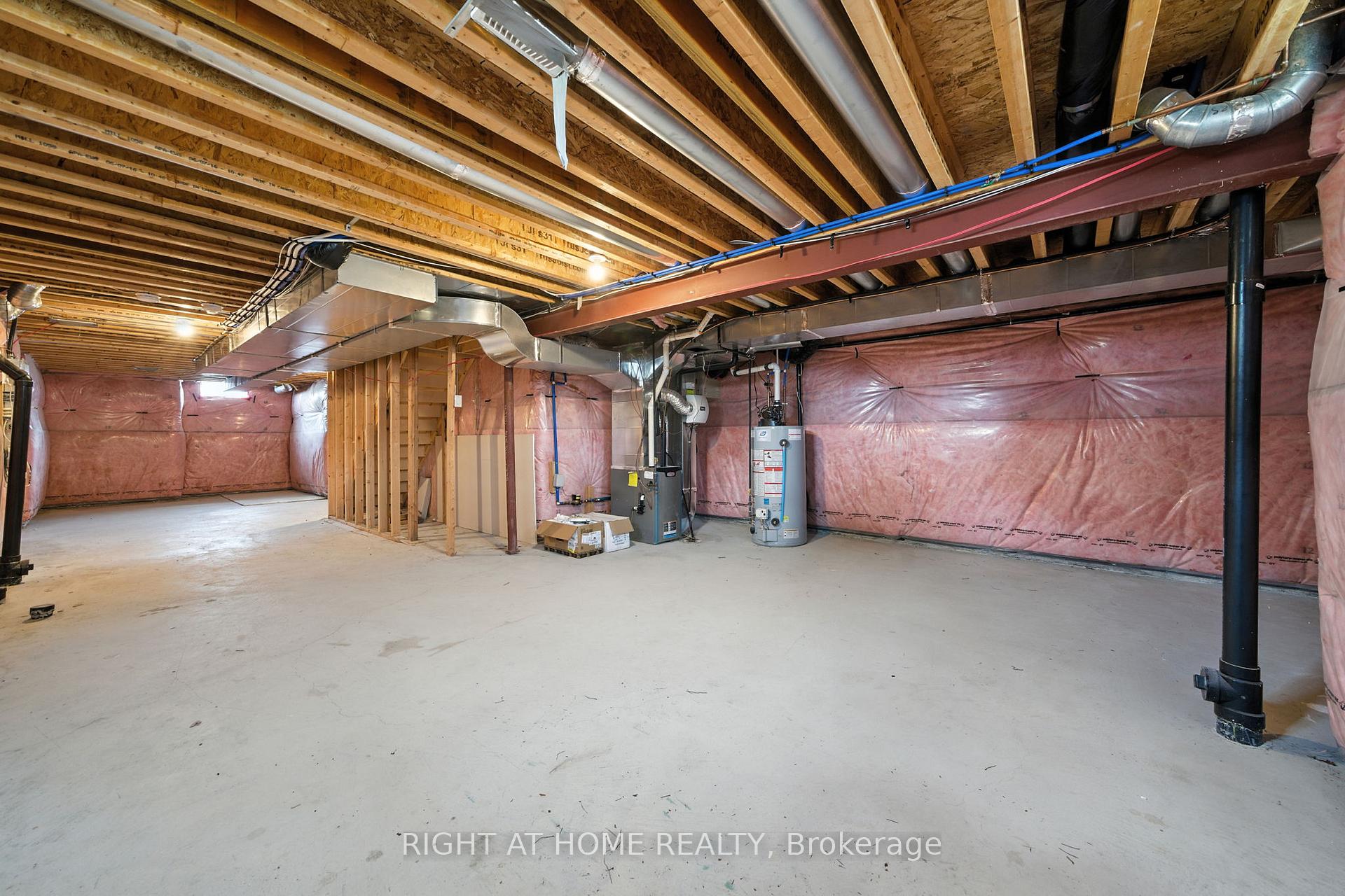 Photo 27 of 108 Vanier Street, Whitby, Pringle Creek — HOMEH