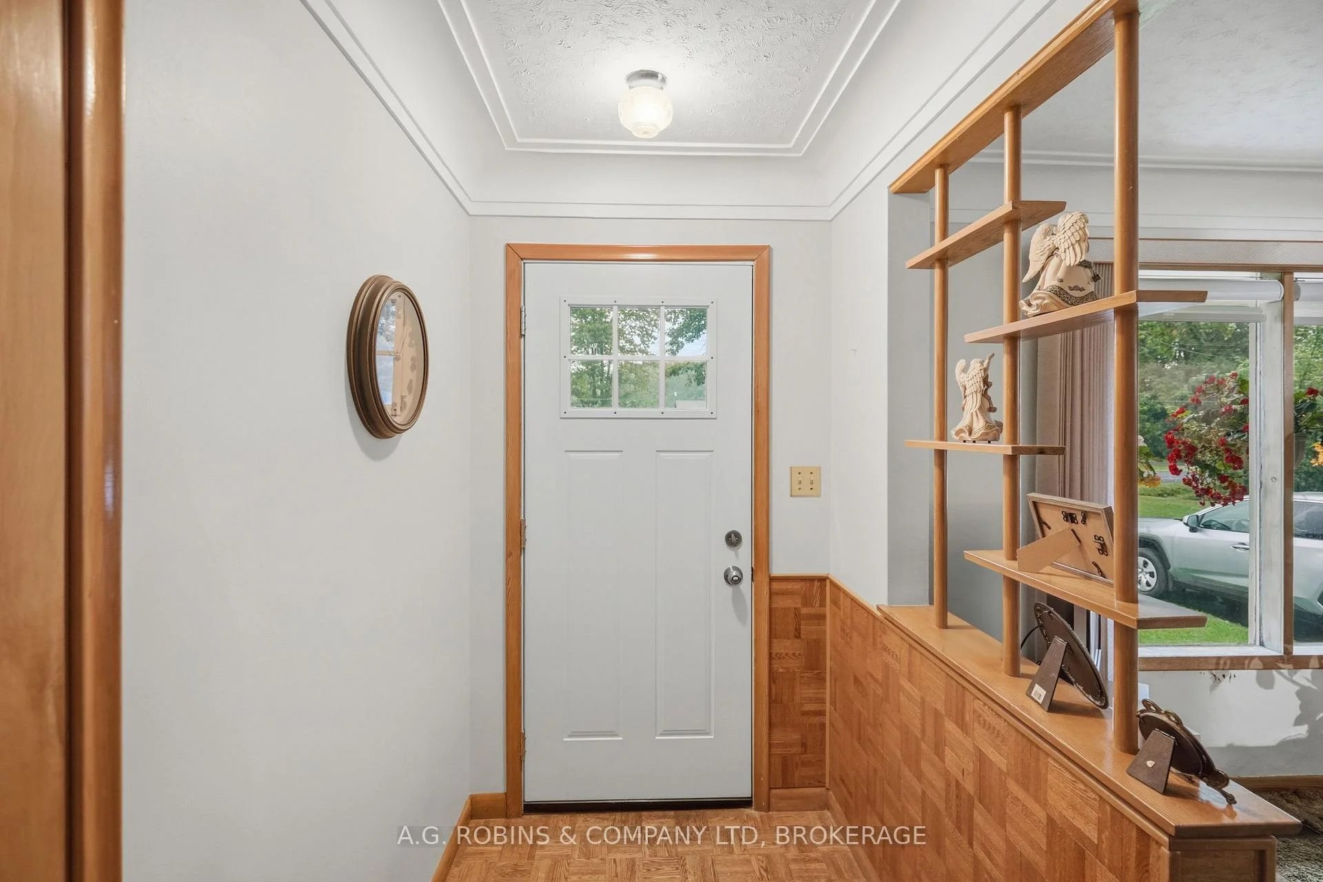 Photo 23 of 957 Ridge Road, Welland, Cooks Mills — HOMEH