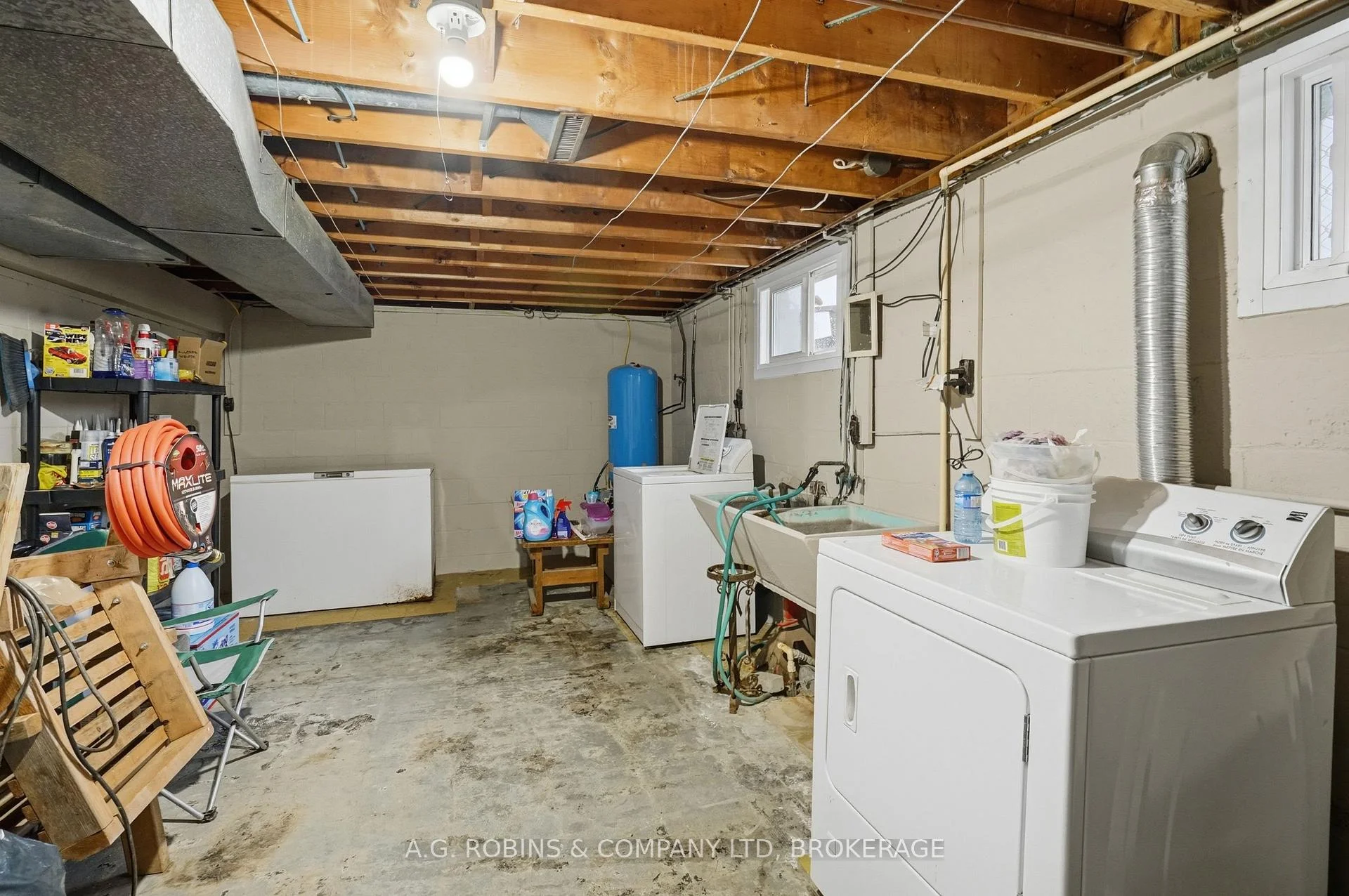 Photo 41 of 957 Ridge Road, Welland, Cooks Mills — HOMEH