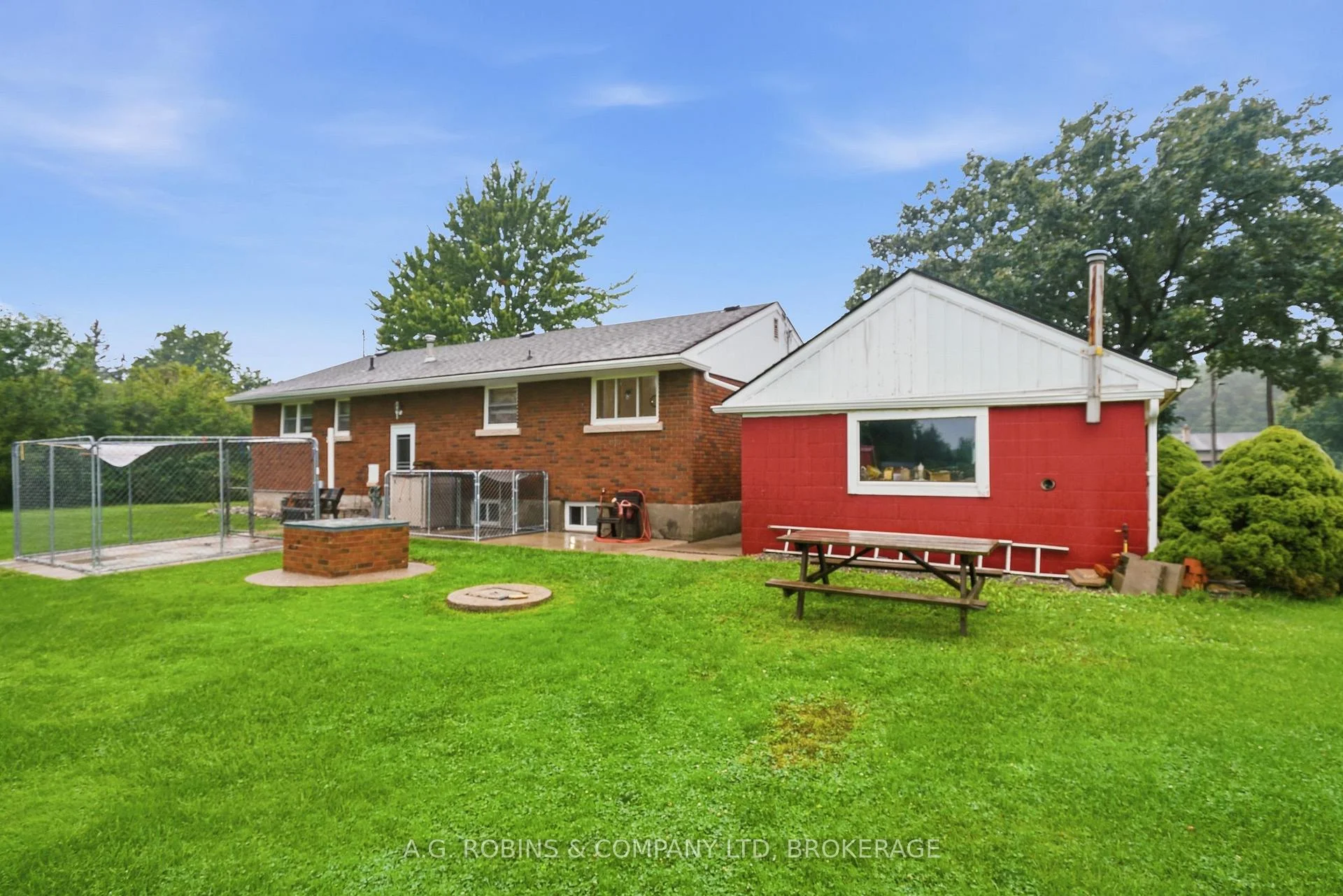 Photo 44 of 957 Ridge Road, Welland, Cooks Mills — HOMEH