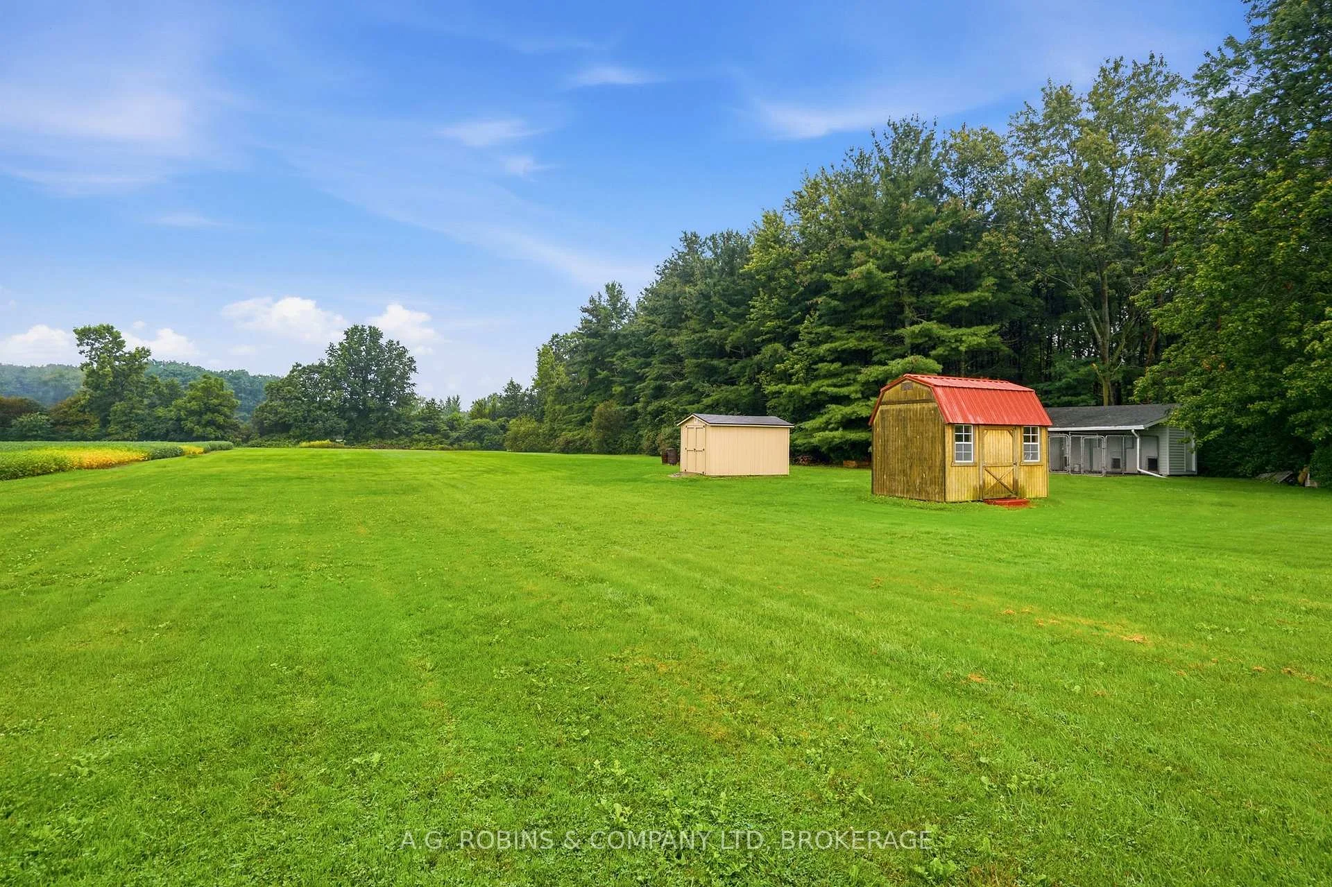 Photo 46 of 957 Ridge Road, Welland, Cooks Mills — HOMEH