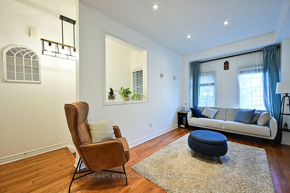 Photo 8 of Unit 44, 435 Hensall Circle, Mississauga, Cooksville — HOMEH
