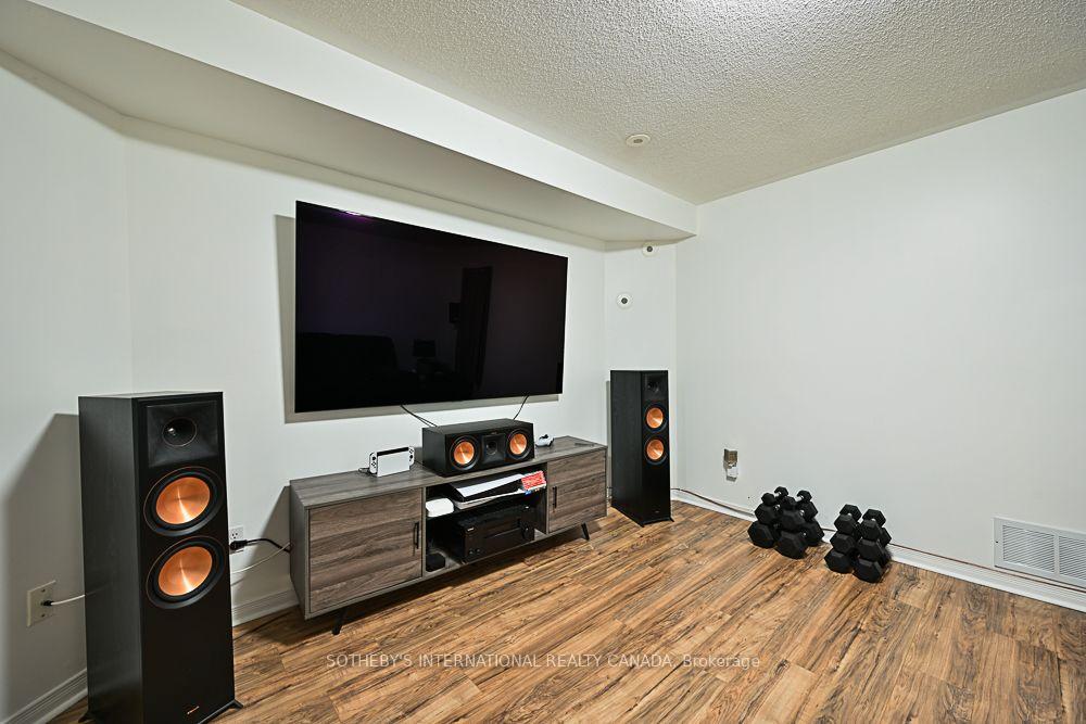 Photo 38 of Unit 44, 435 Hensall Circle, Mississauga, Cooksville — HOMEH