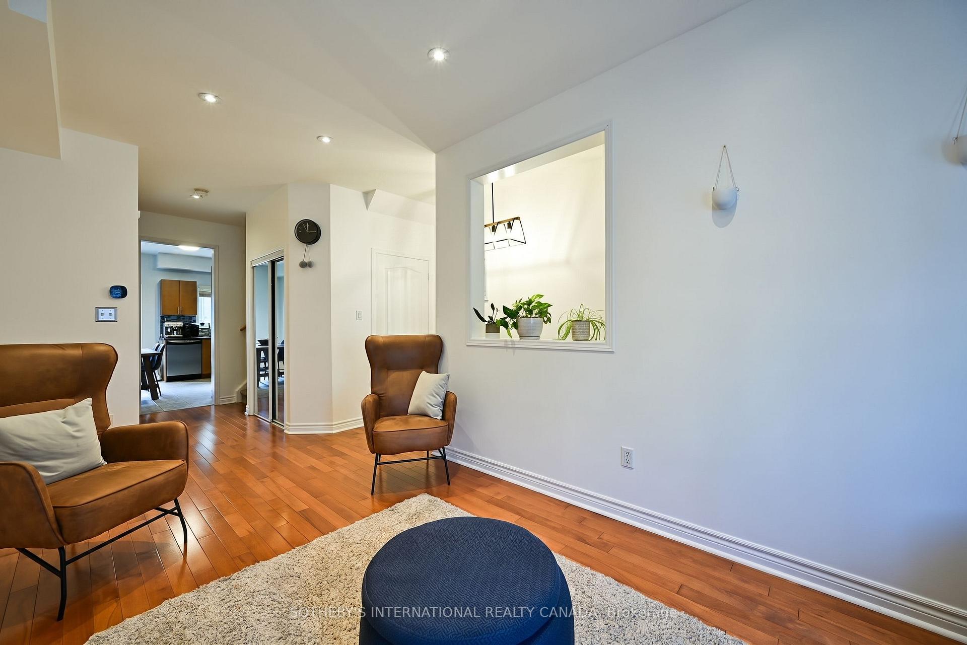 Photo 11 of Unit 44, 435 Hensall Circle, Mississauga, Cooksville — HOMEH