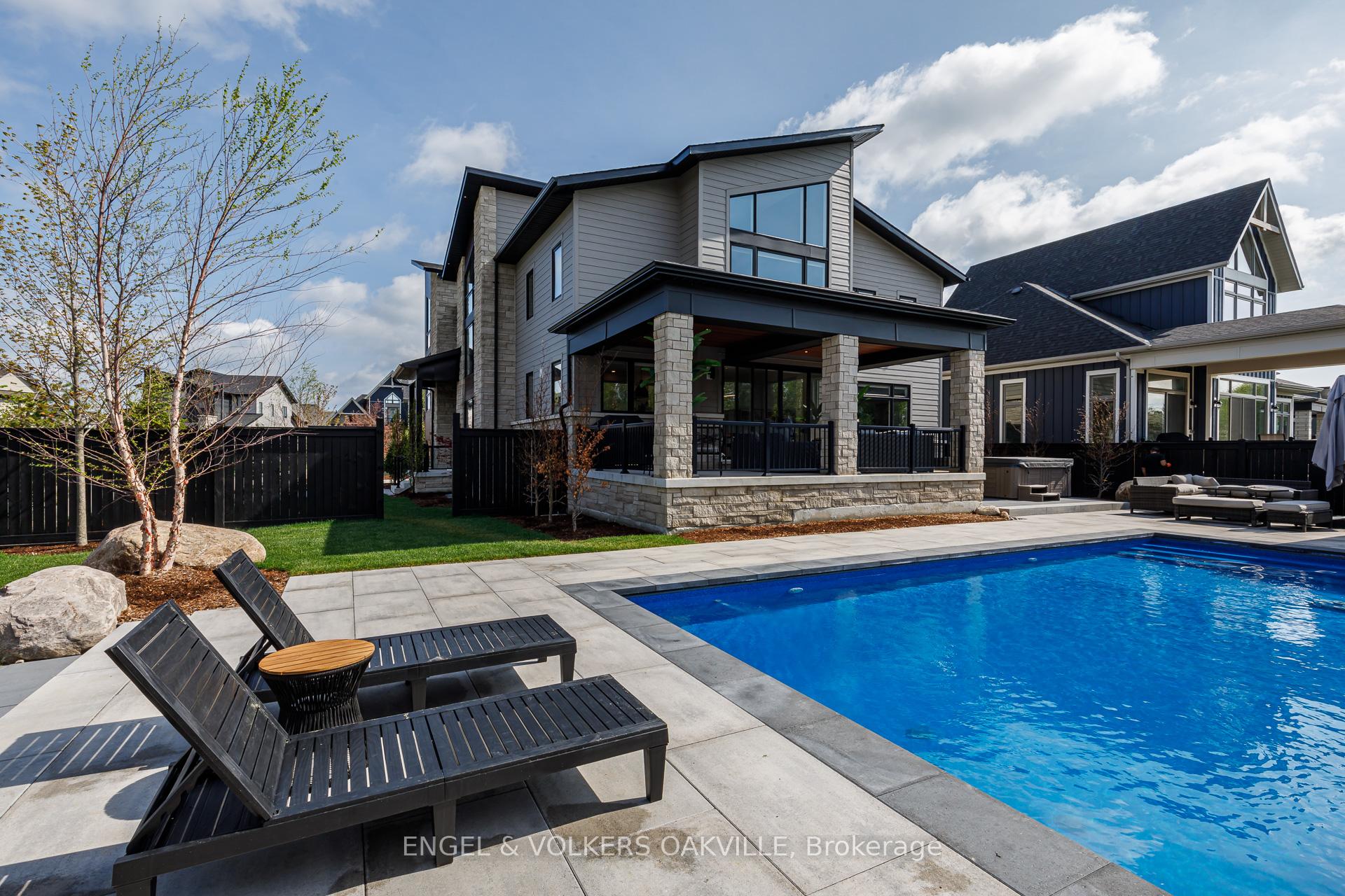 Photo 14 of 117 Stoneleigh Drive, Blue Mountains — HOMEH