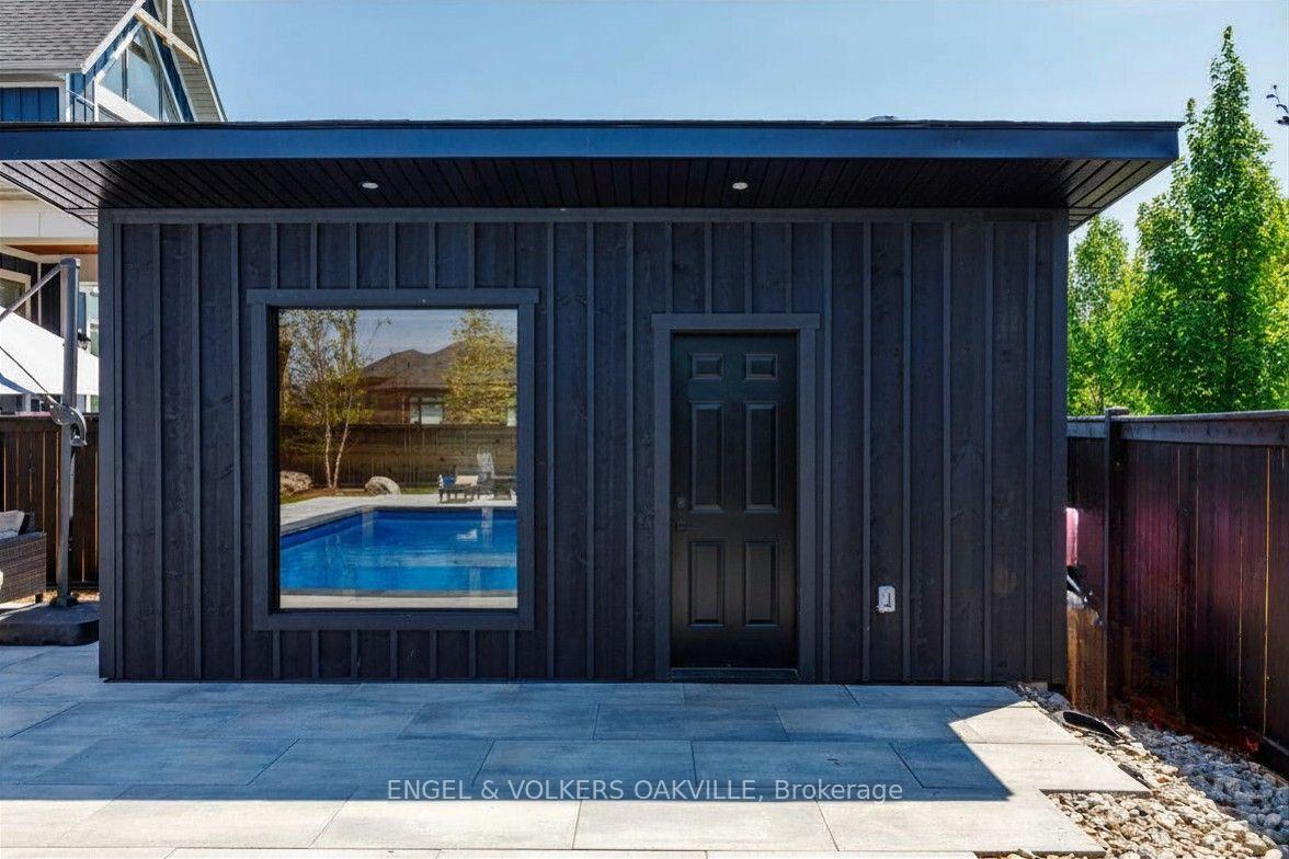 Photo 18 of 117 Stoneleigh Drive, Blue Mountains — HOMEH