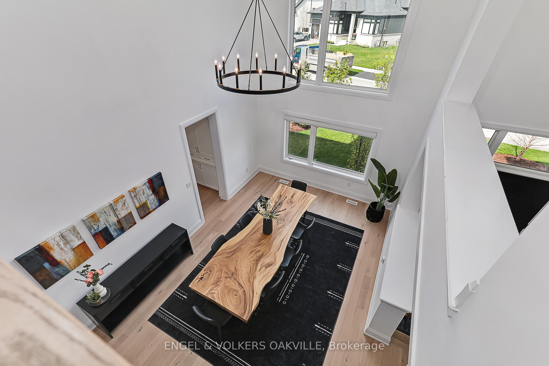Photo 35 of 117 Stoneleigh Drive, Blue Mountains — HOMEH