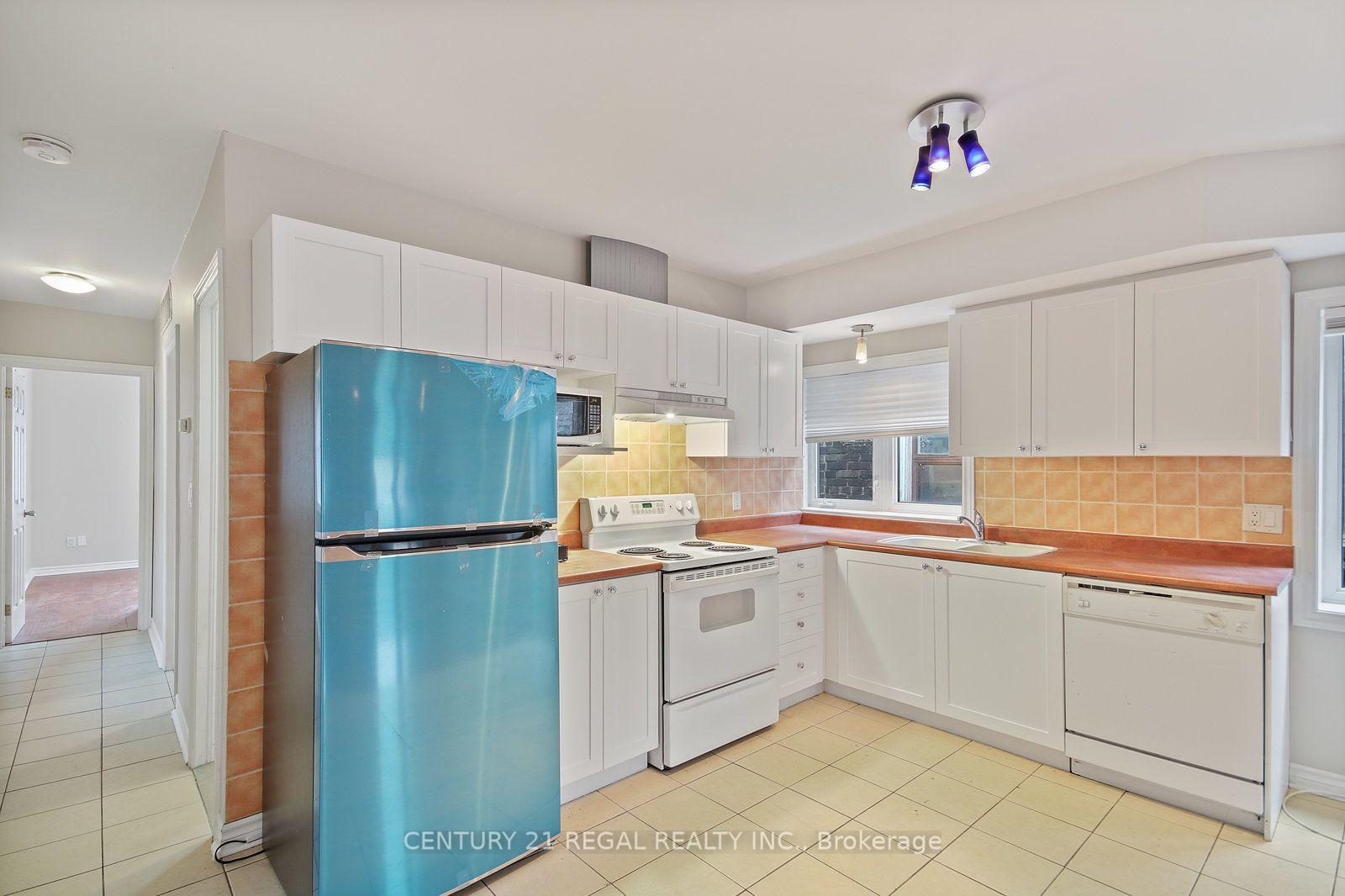 Photo 2 of Unit 2nd Floor, 1117 Queen Street E, Toronto, South Riverdale — HOMEH