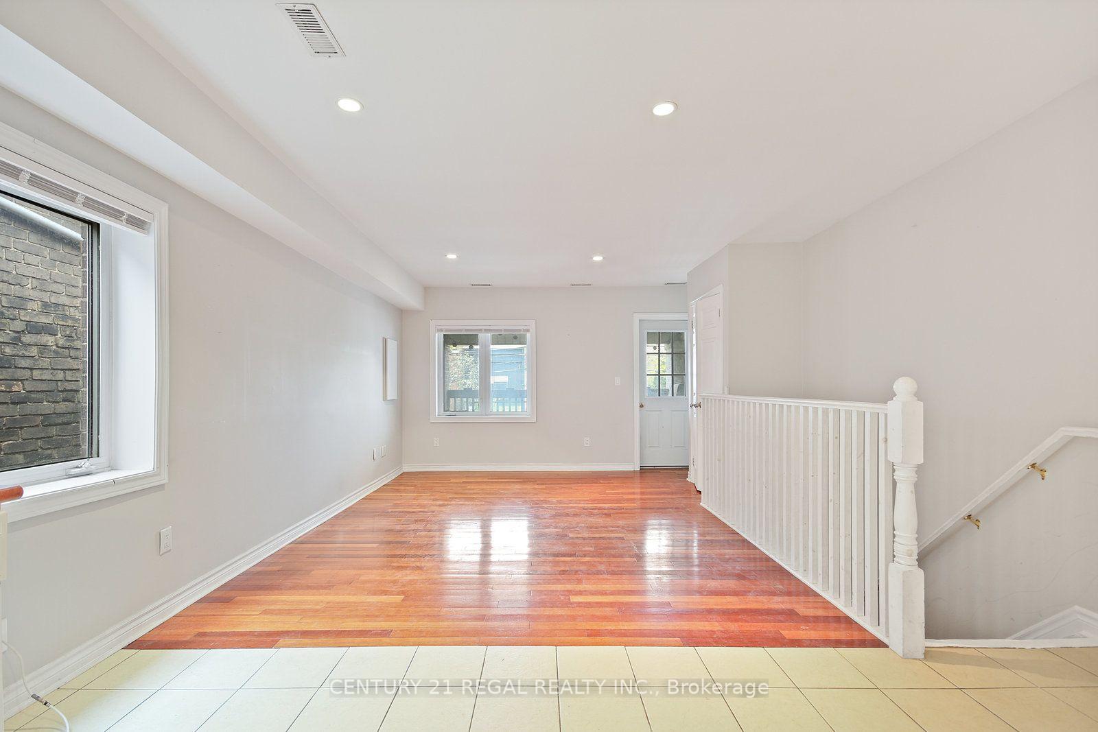 Photo 11 of Unit 2nd Floor, 1117 Queen Street E, Toronto, South Riverdale — HOMEH