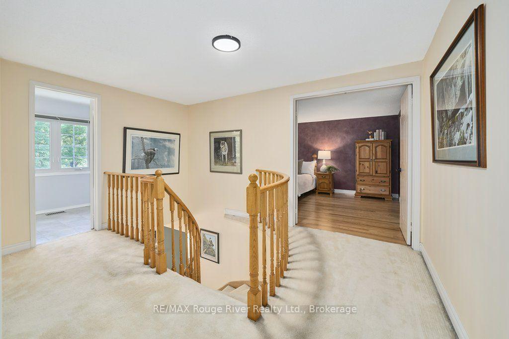 Photo 28 of 939 Catskill Drive, Oshawa, Northglen — HOMEH