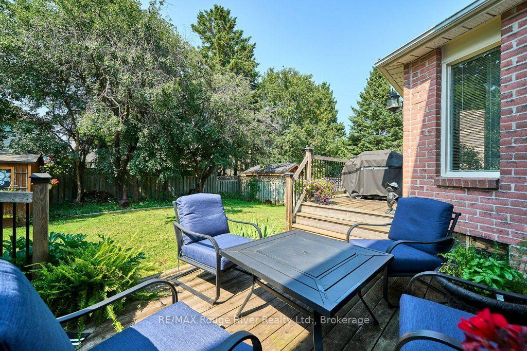Photo 44 of 939 Catskill Drive, Oshawa, Northglen — HOMEH