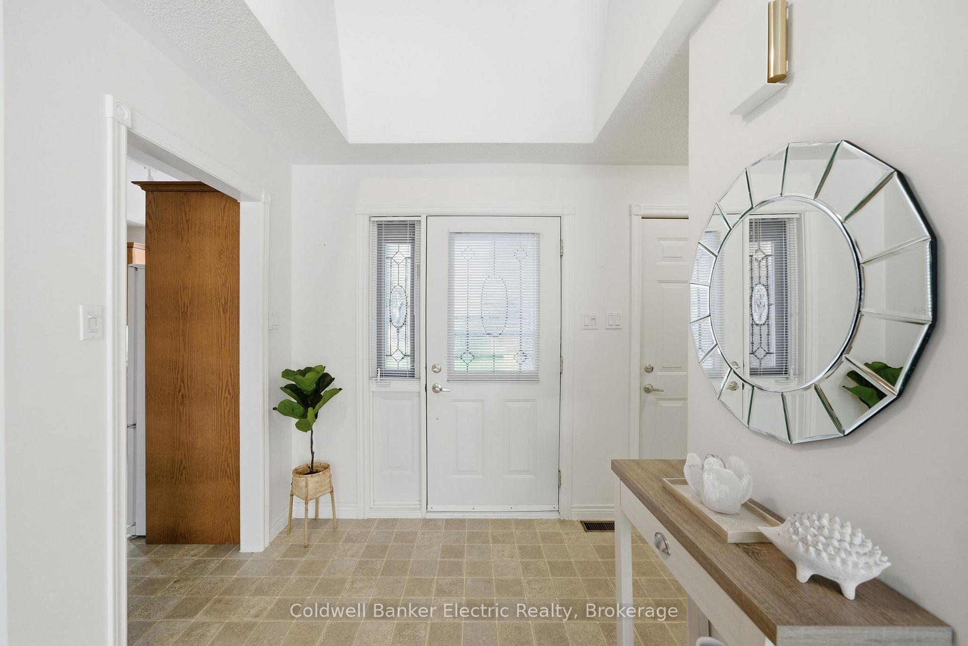 Photo 3 of Unit 40, 300 Franmor Drive, Peterborough, Ashburnham Ward 4 — HOMEH