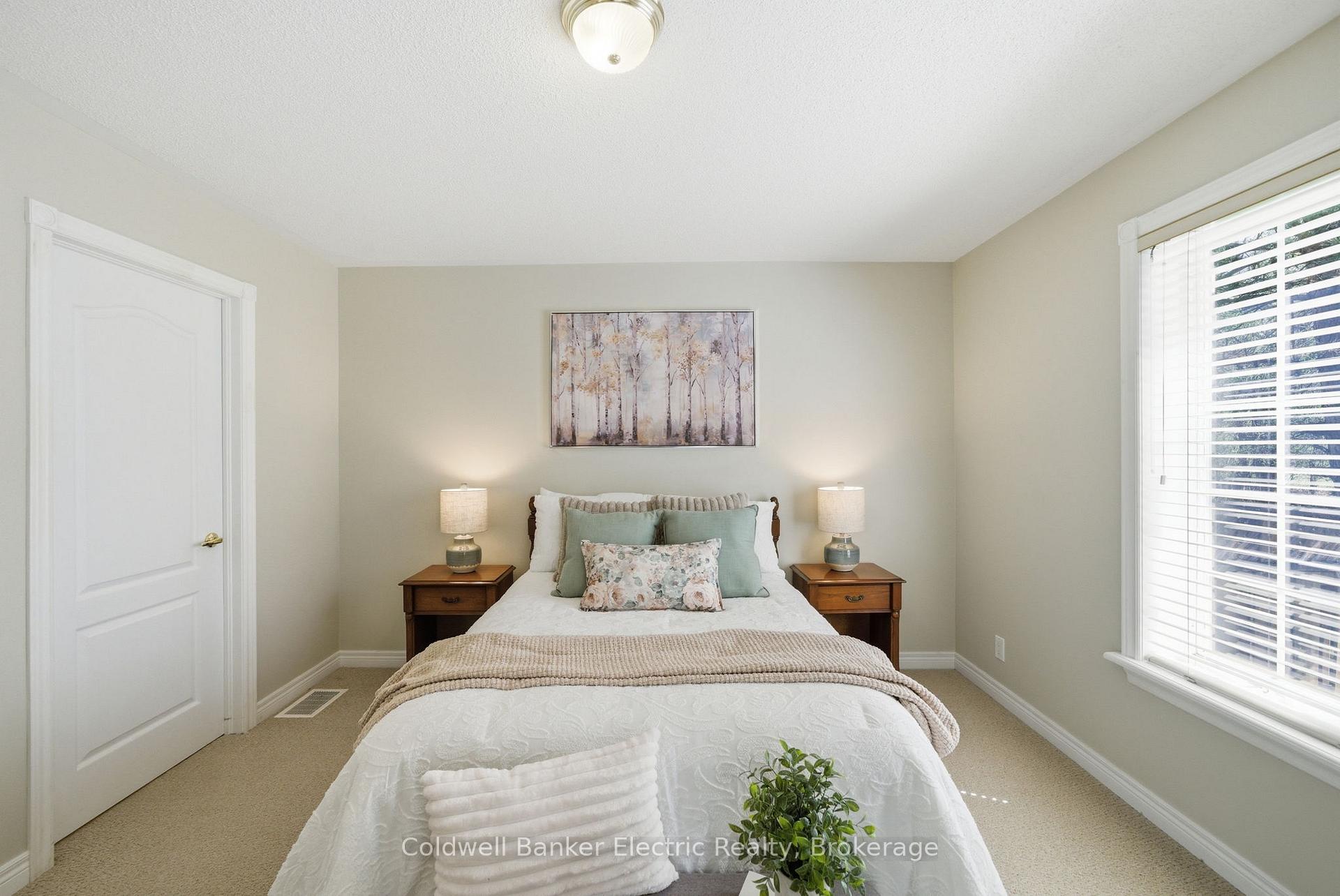 Photo 18 of Unit 40, 300 Franmor Drive, Peterborough, Ashburnham Ward 4 — HOMEH