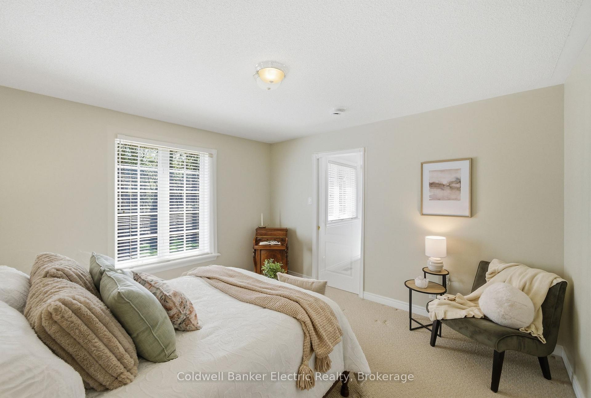 Photo 20 of Unit 40, 300 Franmor Drive, Peterborough, Ashburnham Ward 4 — HOMEH