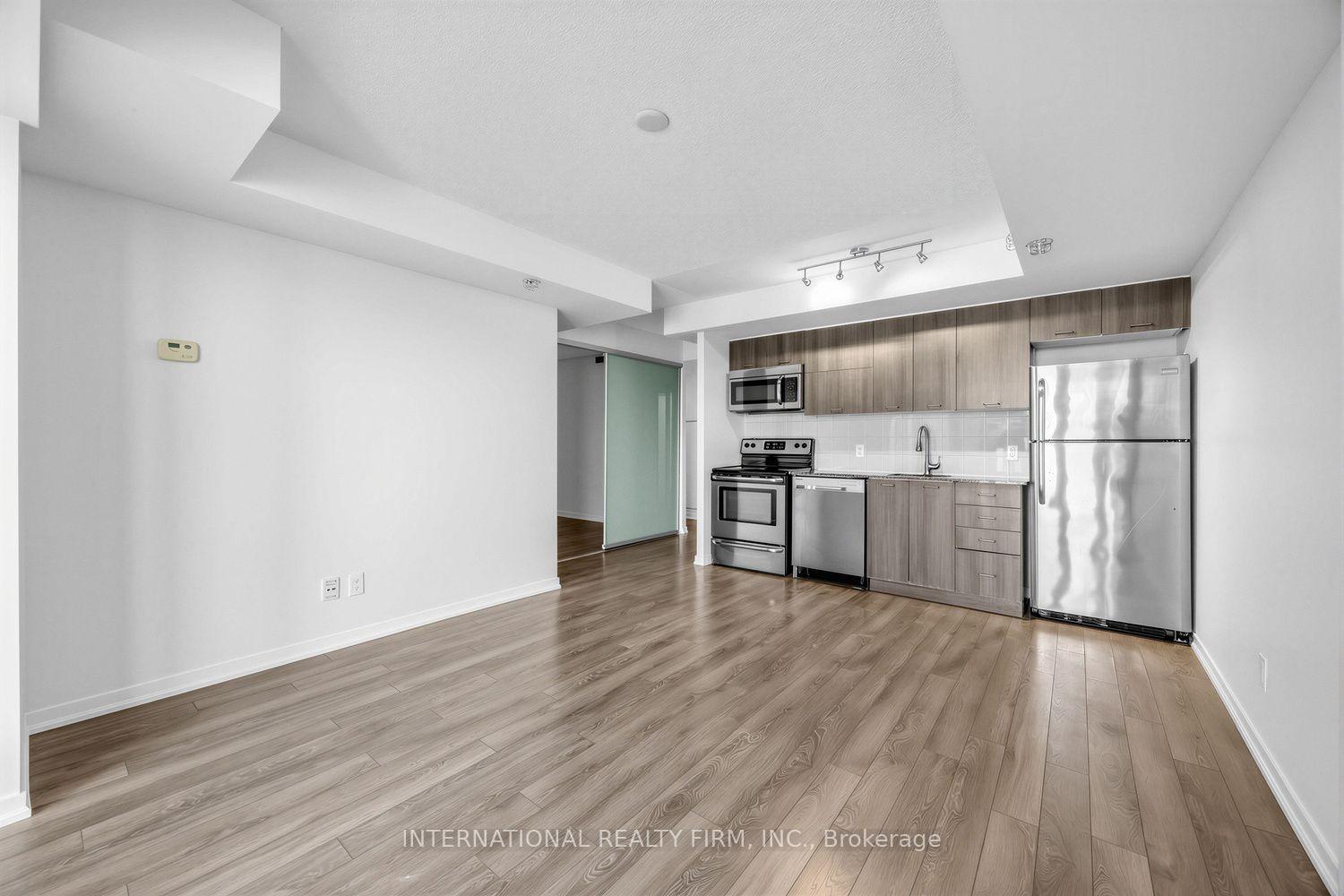 Photo 11 of Unit 516, 20 Joe Shuster Way, Toronto, South Parkdale — HOMEH