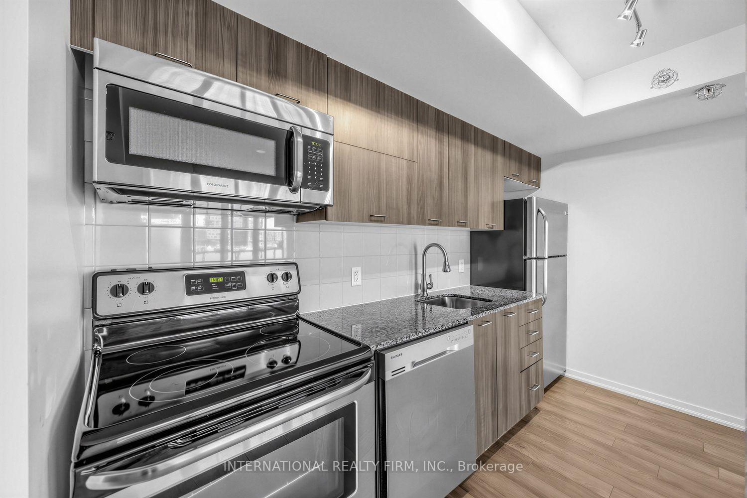 Photo 14 of Unit 516, 20 Joe Shuster Way, Toronto, South Parkdale — HOMEH