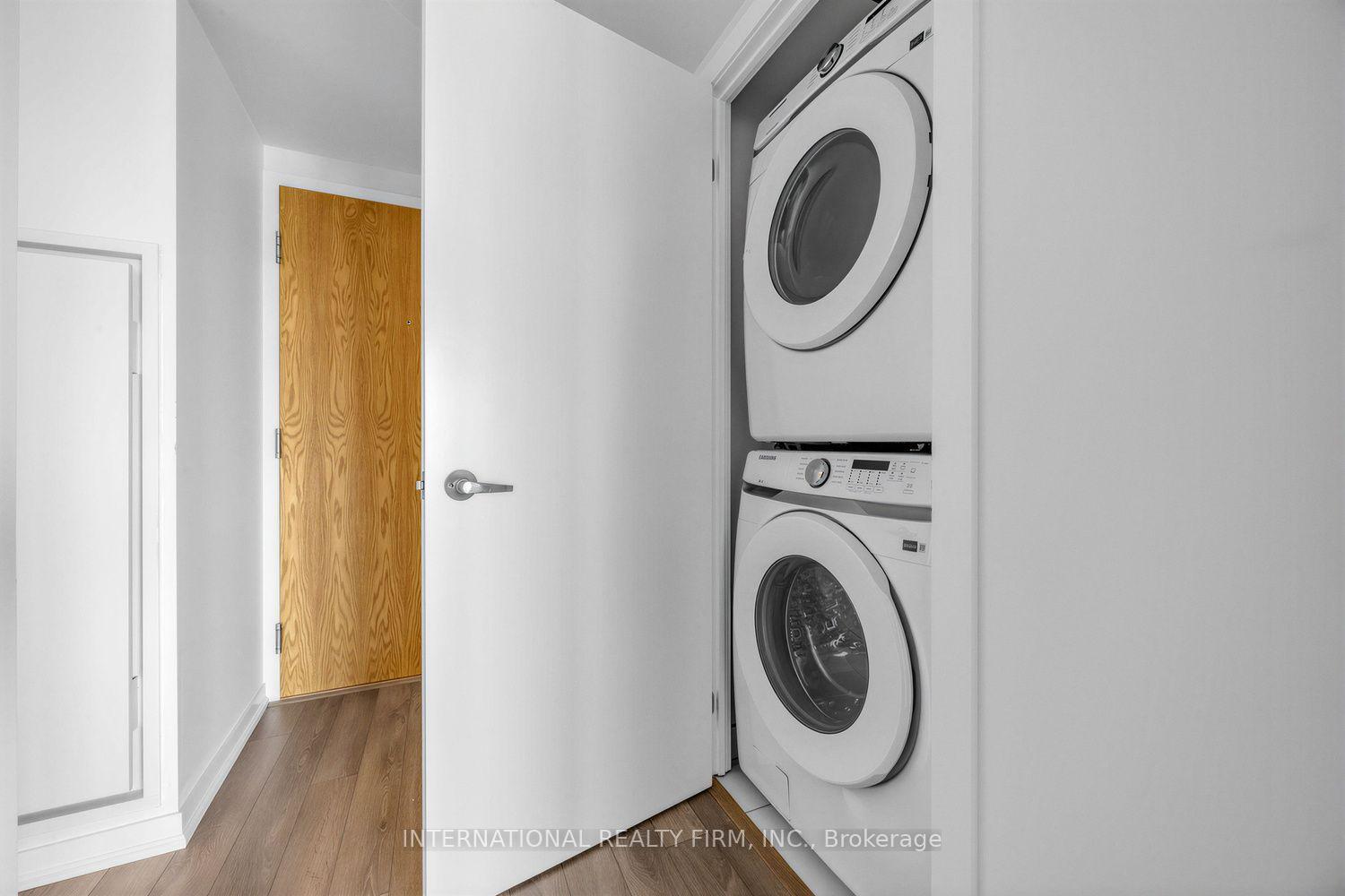 Photo 23 of Unit 516, 20 Joe Shuster Way, Toronto, South Parkdale — HOMEH