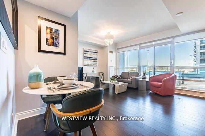Photo 6 of Unit 405, 16 Brookers Lane, Etobicoke, Mimico — HOMEH