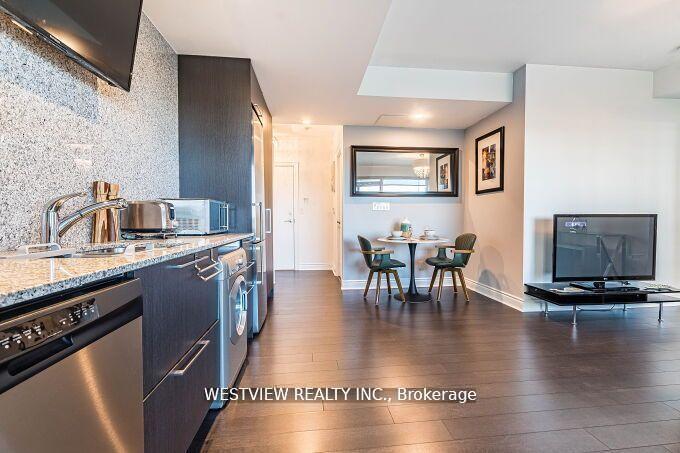 Photo 14 of Unit 405, 16 Brookers Lane, Etobicoke, Mimico — HOMEH